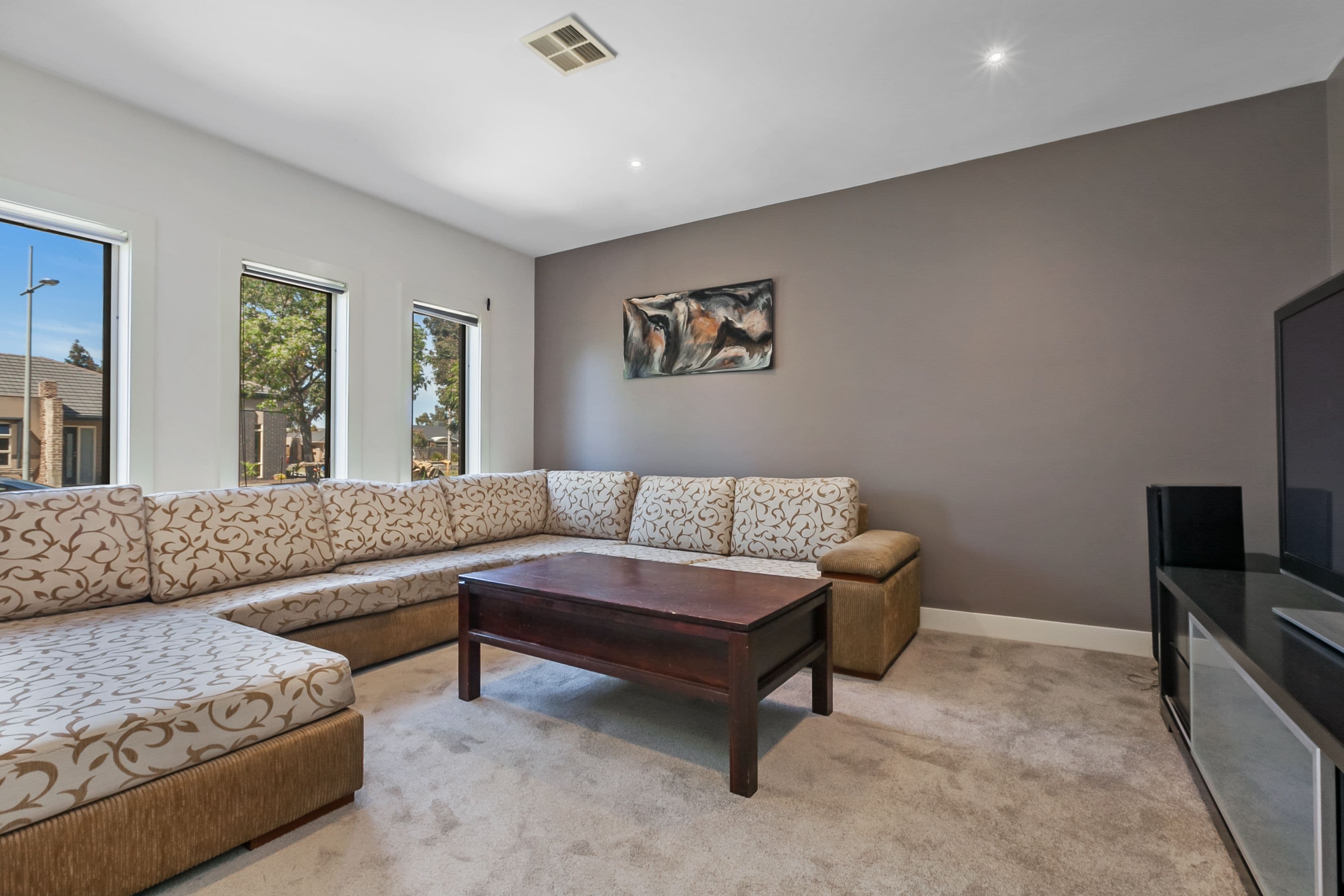 3 Bright Avenue, Epping VIC 3076, Epping - Thumbnail 5