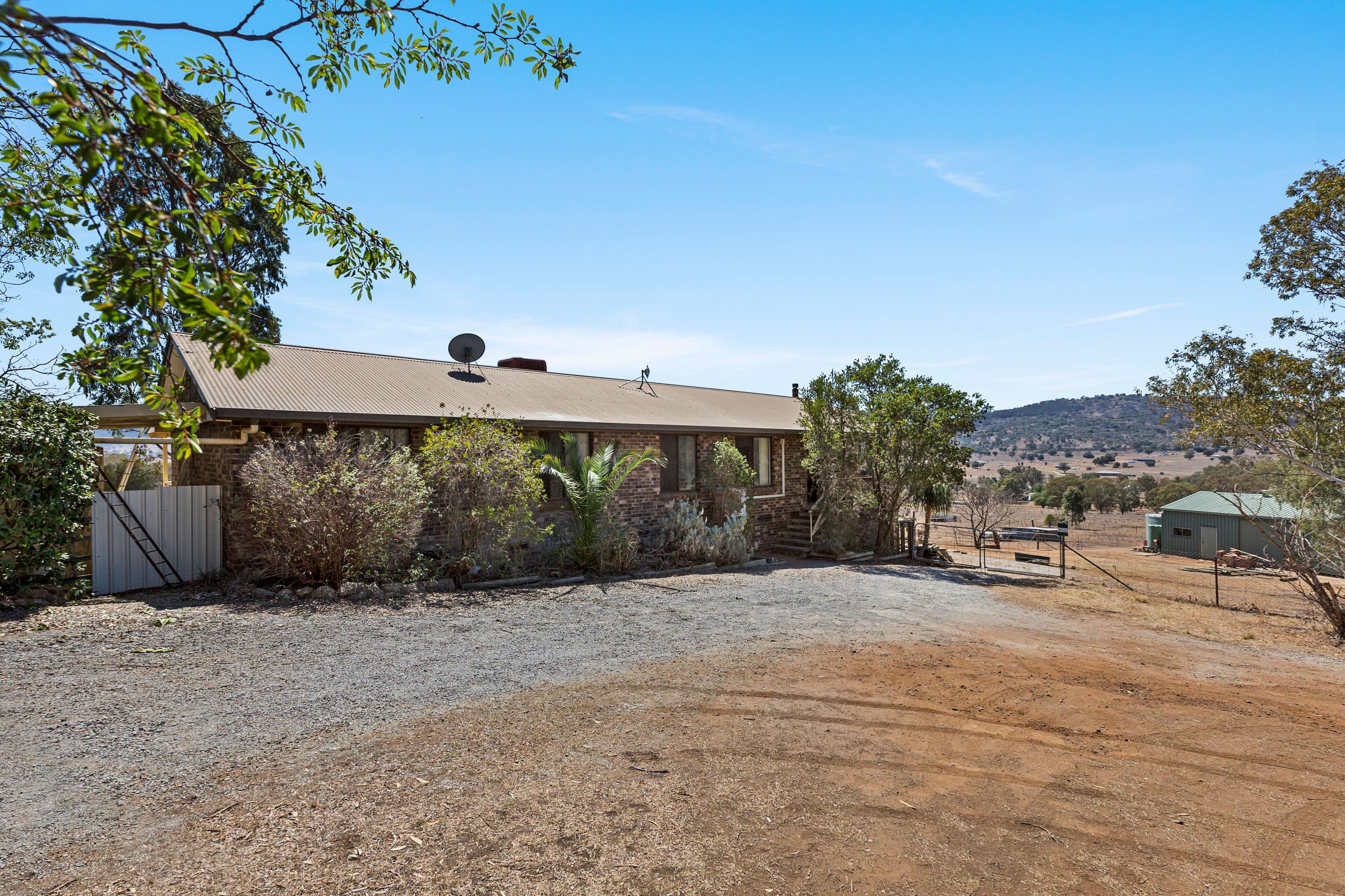 84 Dunoon Road, Tamworth NSW 2340, Tamworth - Image 1