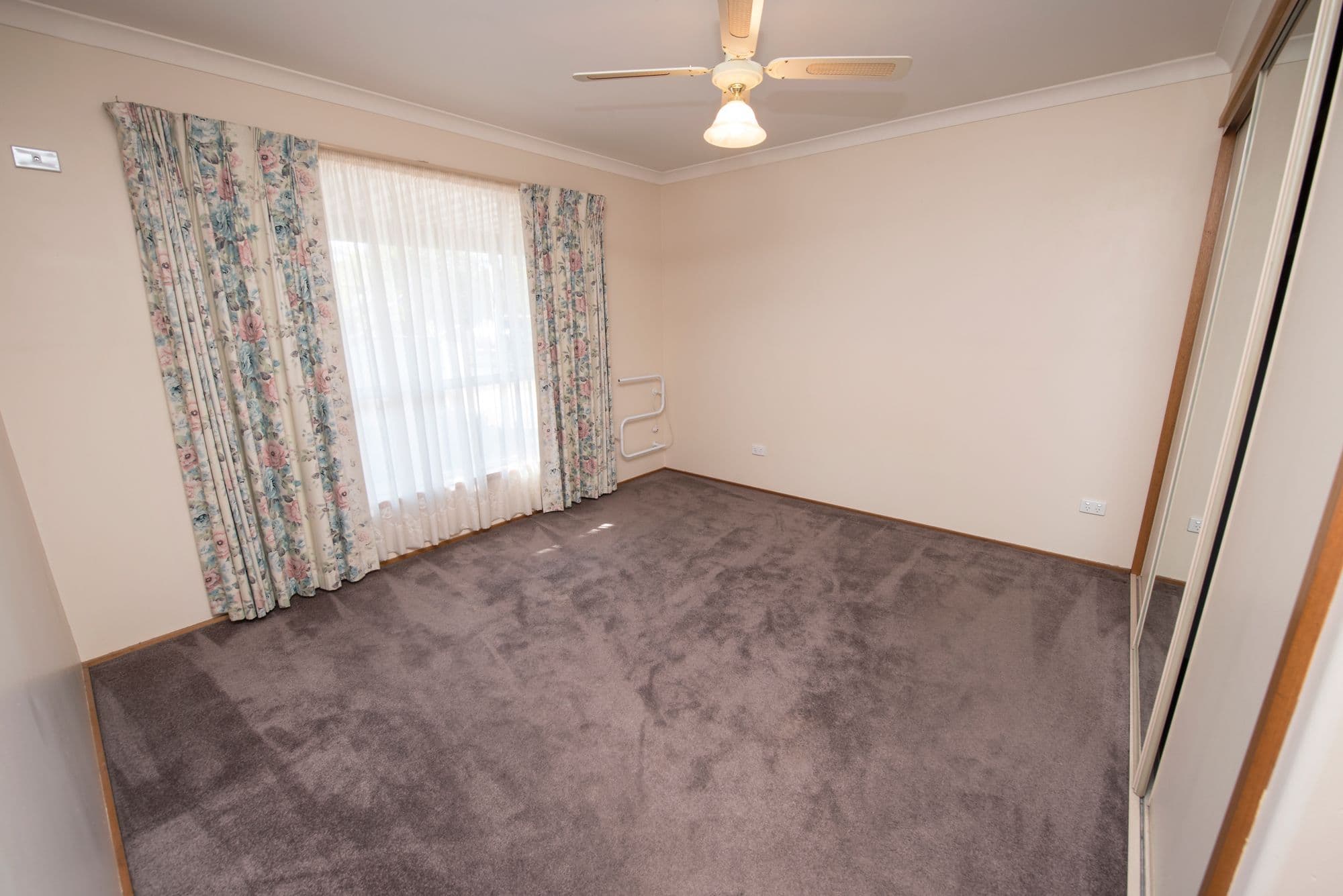 27 Burton Street, Swan Hill VIC 3585, Swan Hill - Thumbnail 7