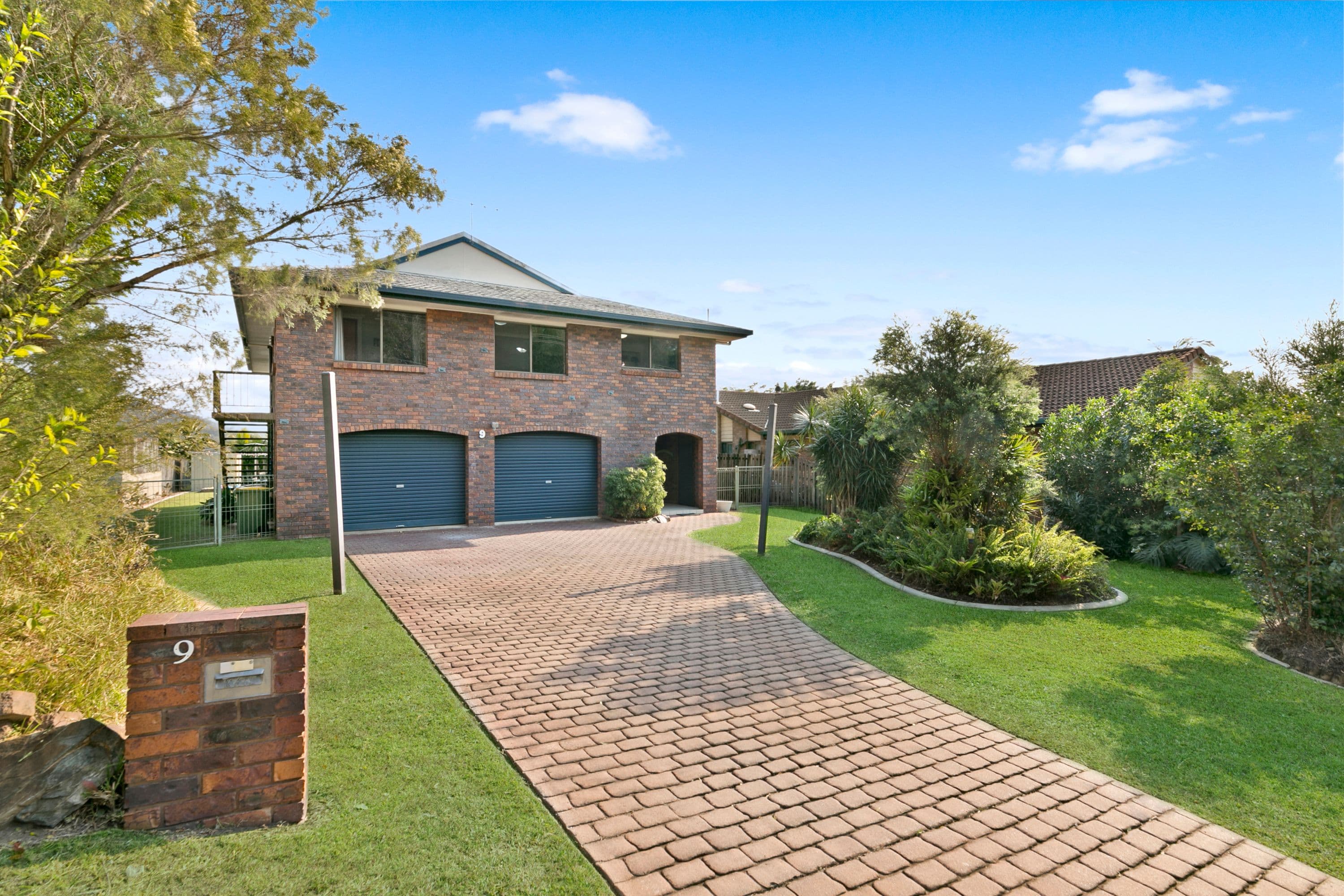9 Eclipse Court, Mudgeeraba QLD 4213, Mudgeeraba - Thumbnail 4