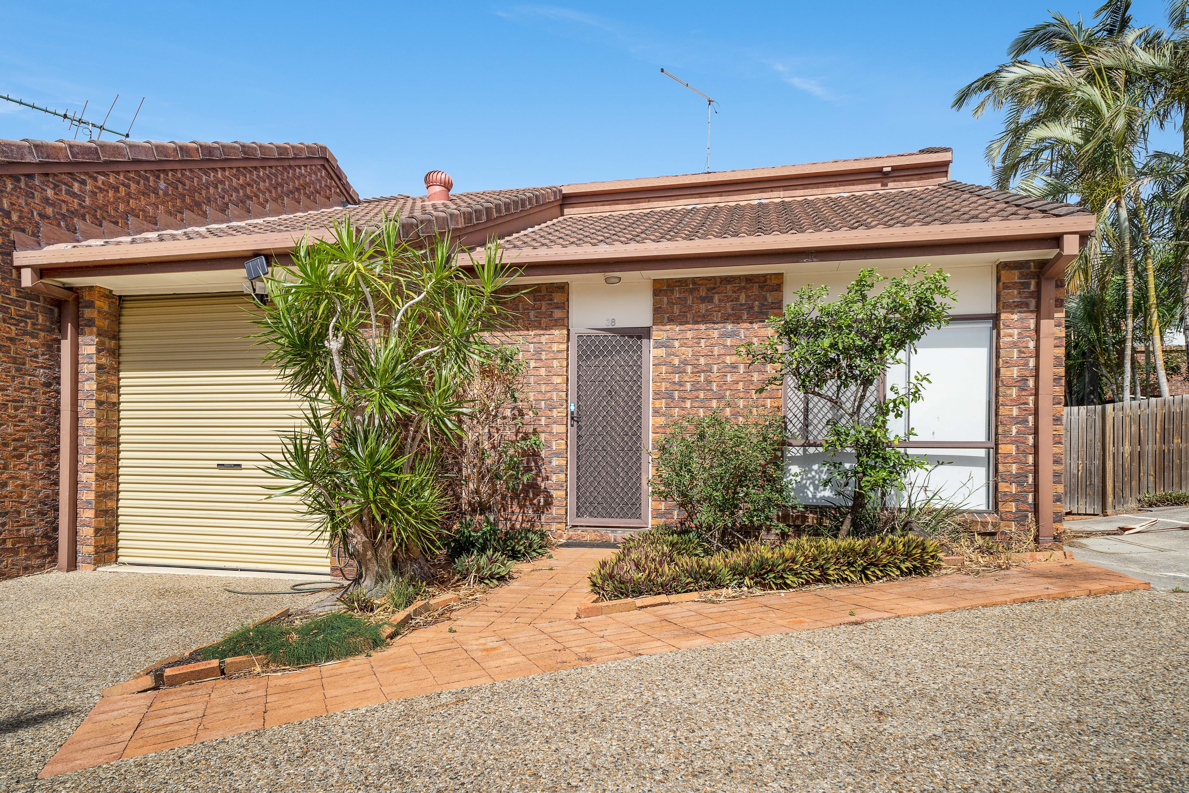 95 Barbaralla Drive, Springwood QLD 4127, Springwood - Thumbnail 3