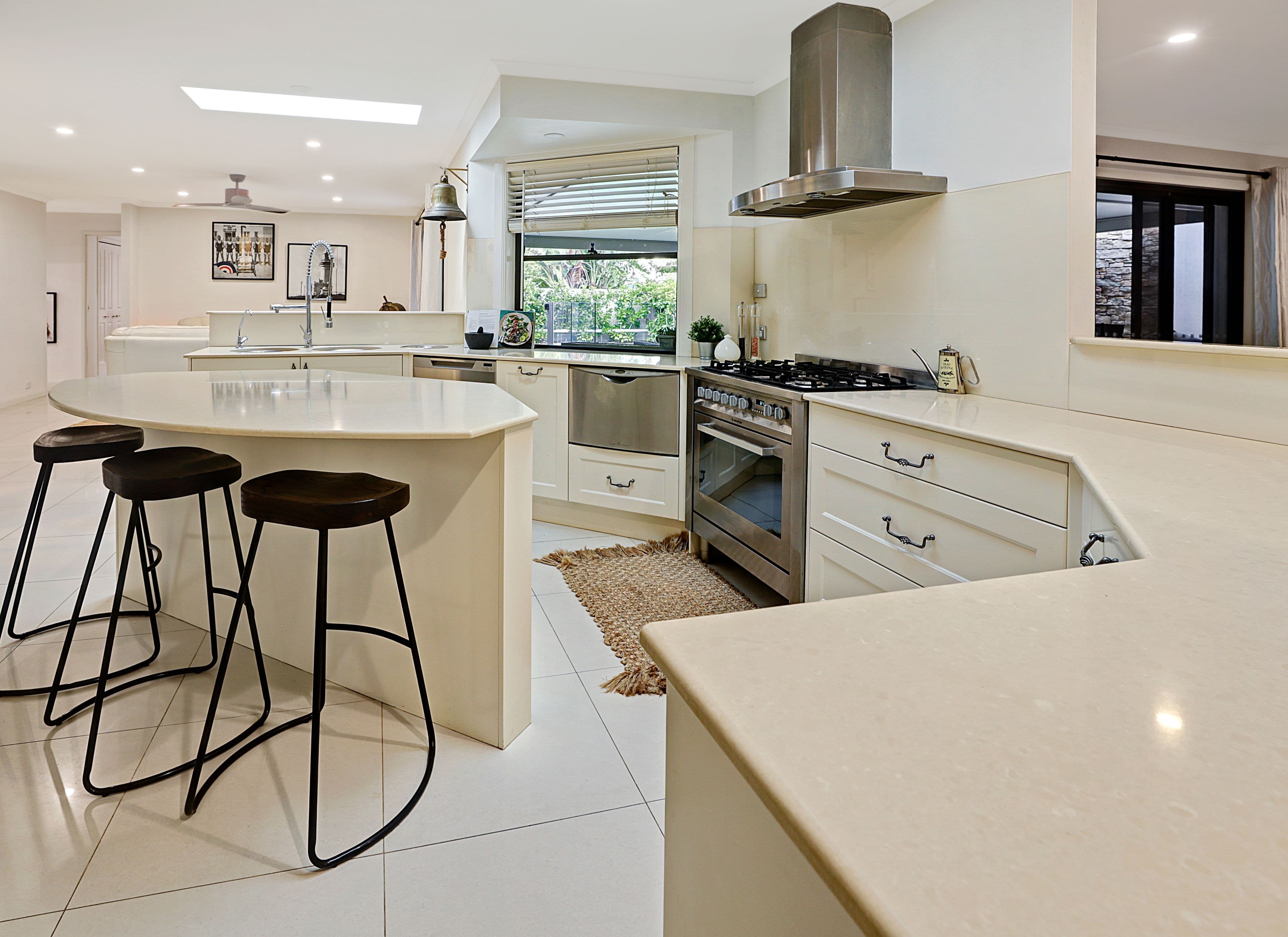 2 Lamb Street, Broadbeach Waters QLD 4218, Broadbeach Waters - Thumbnail 8