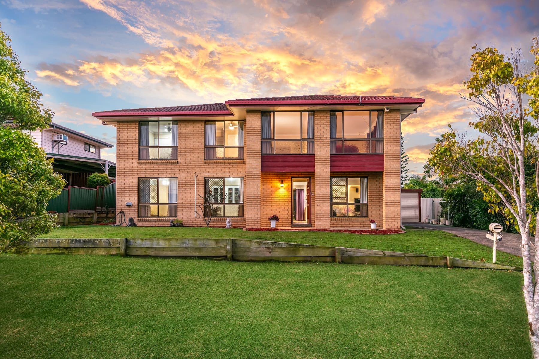 4 Bank Street, Browns Plains QLD 4118, Browns Plains - Thumbnail 2