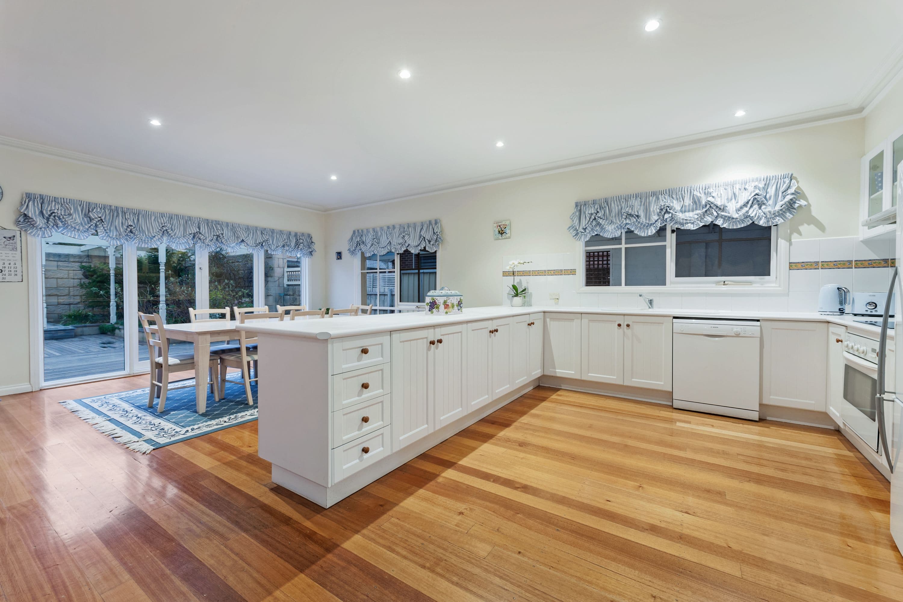 5 Porter Avenue, Roxburgh Park VIC 3064, Roxburgh Park - Thumbnail 4