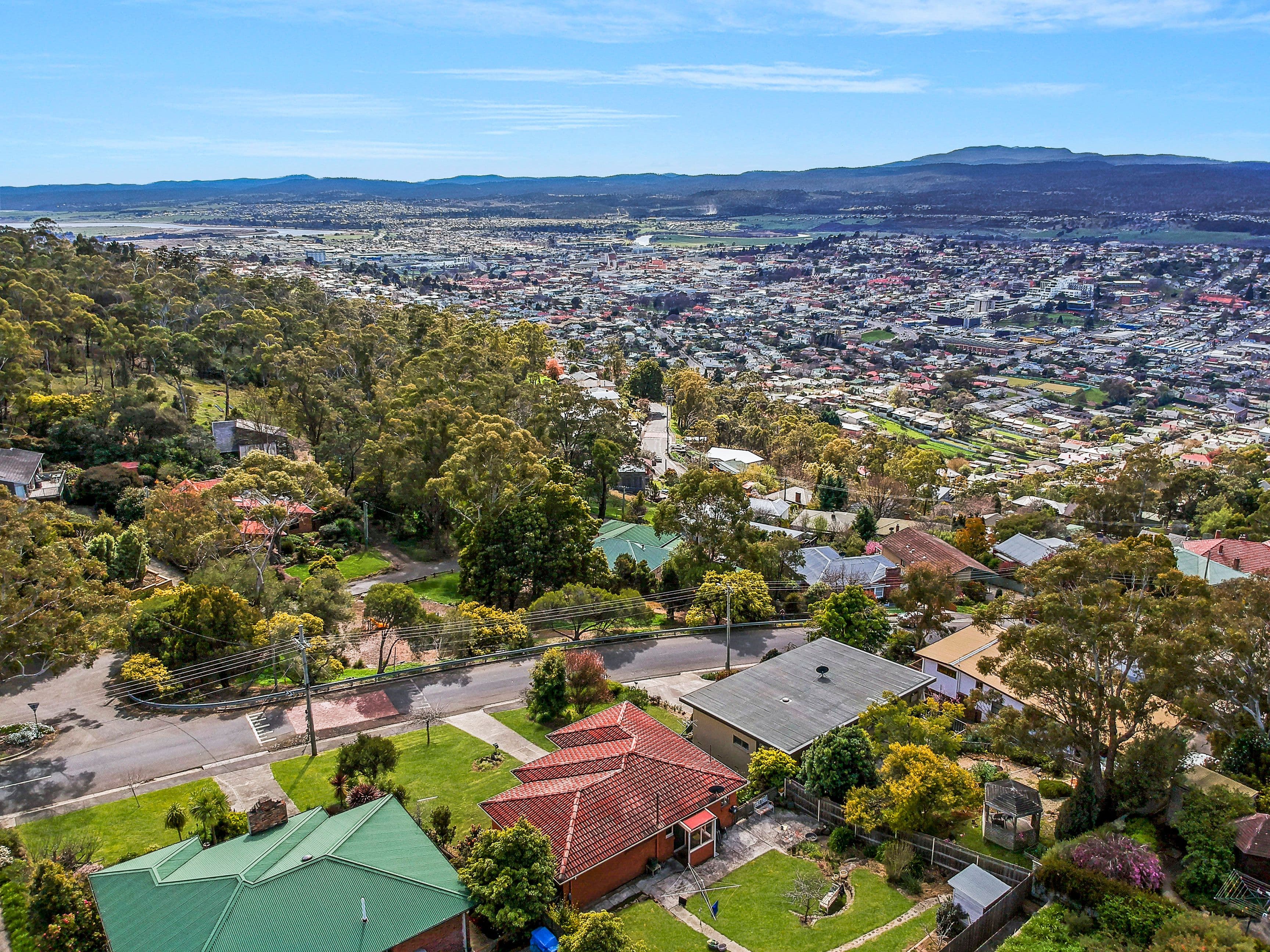 75 Salisbury Crescent, West Launceston TAS 7250, West Launceston - Thumbnail 2