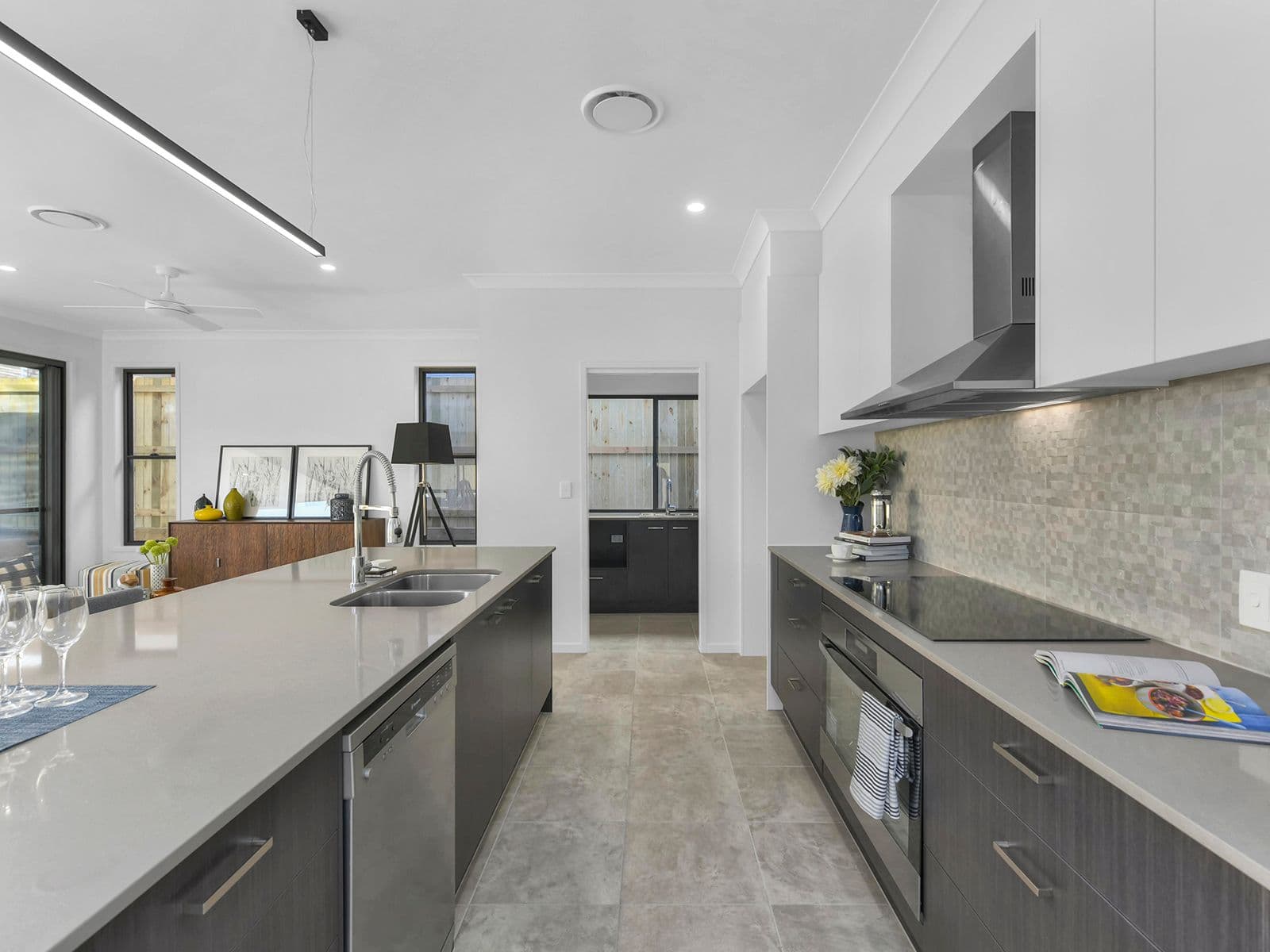 88 Willard Street, Carina Heights QLD 4152, Carina Heights - Thumbnail 5