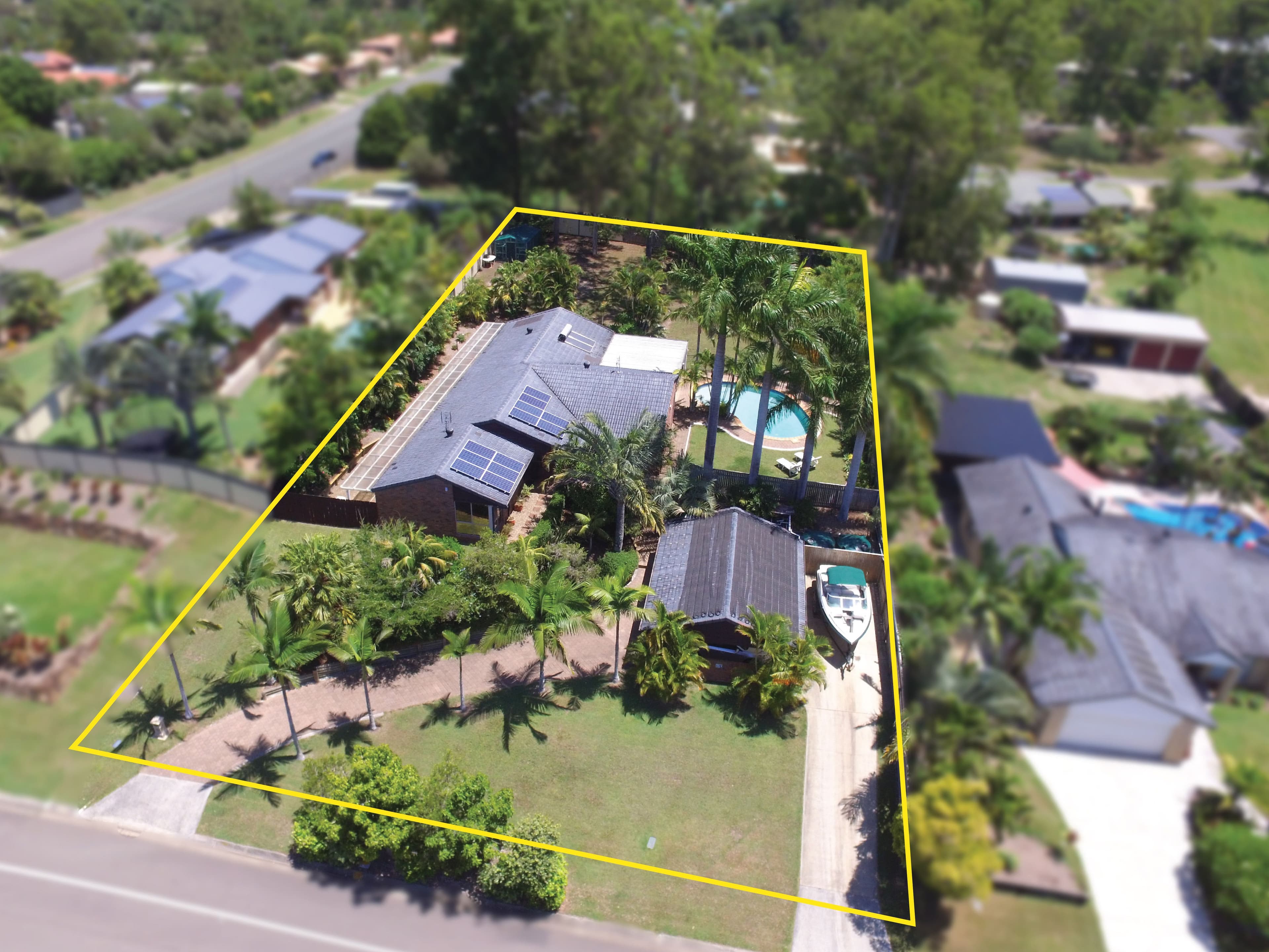 83 California Drive, Oxenford QLD 4210, Oxenford - Image 1
