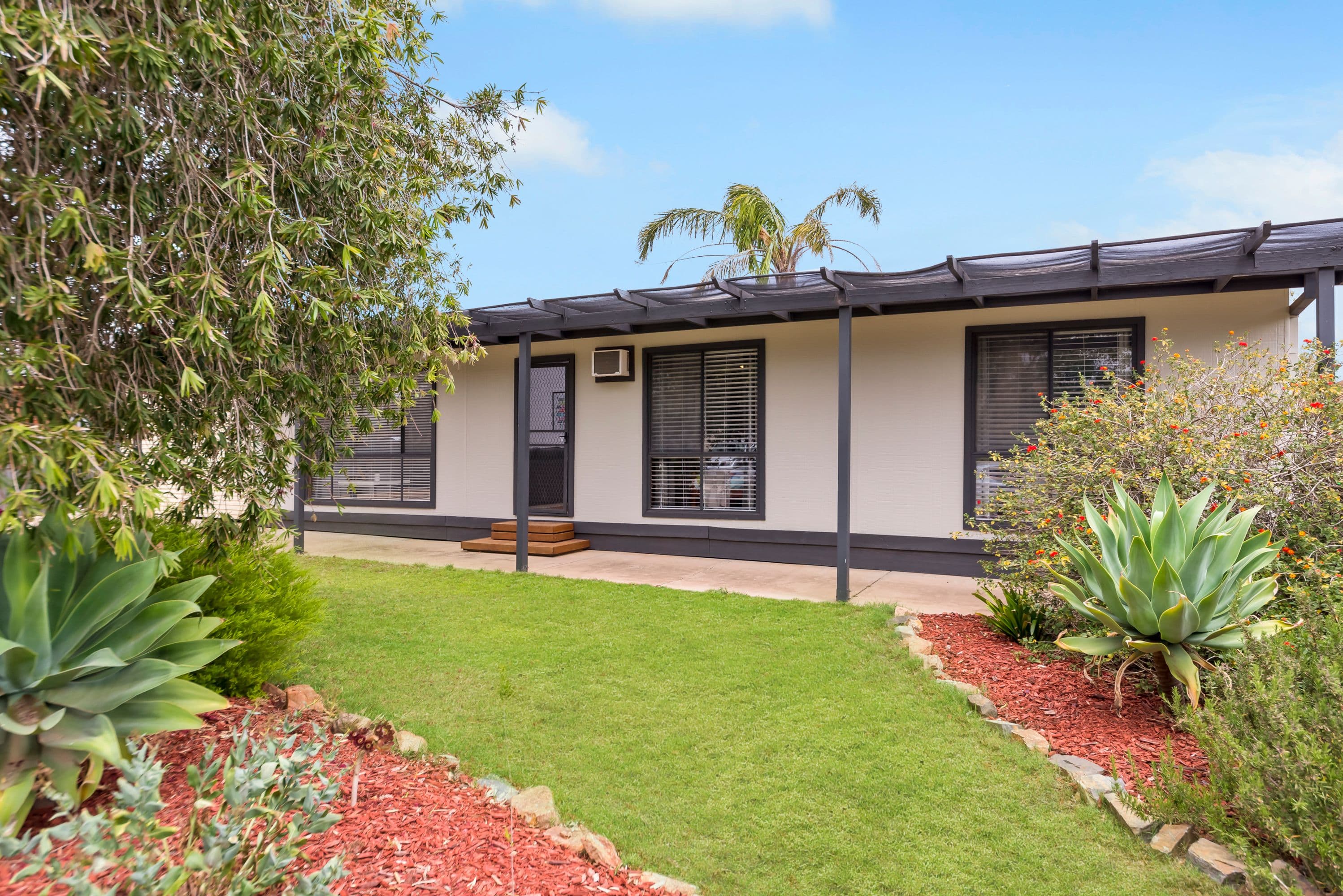 6 Queen Street, Roseworthy SA 5371, Roseworthy - Image 1
