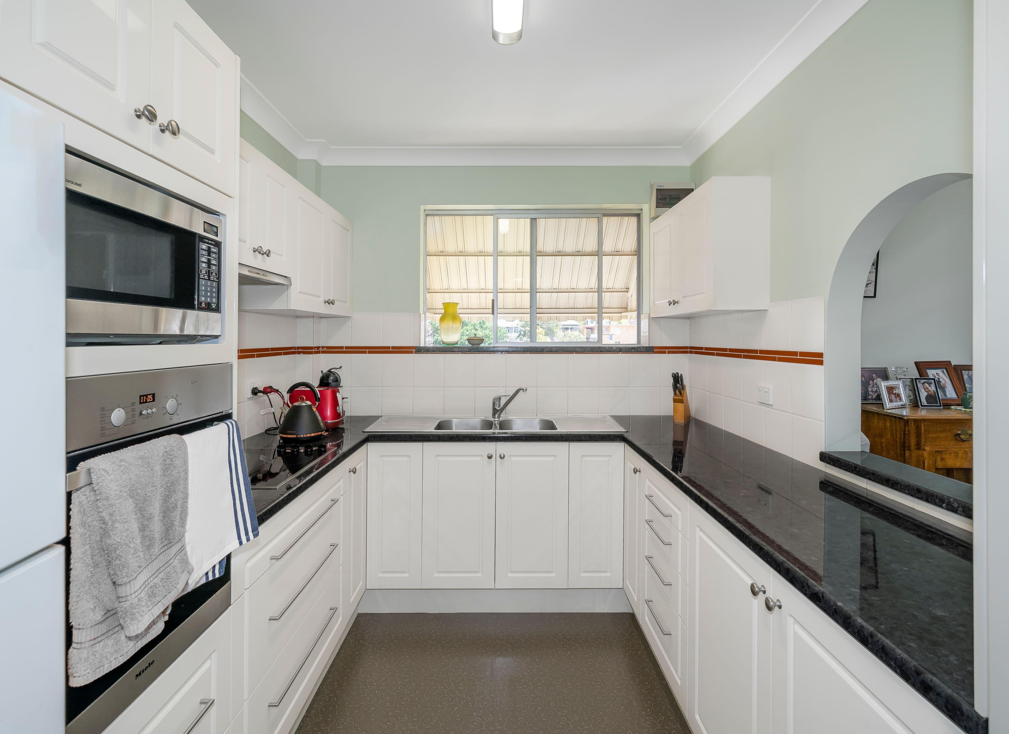 14 Montpelier Street, Clayfield QLD 4011, Clayfield - Thumbnail 3