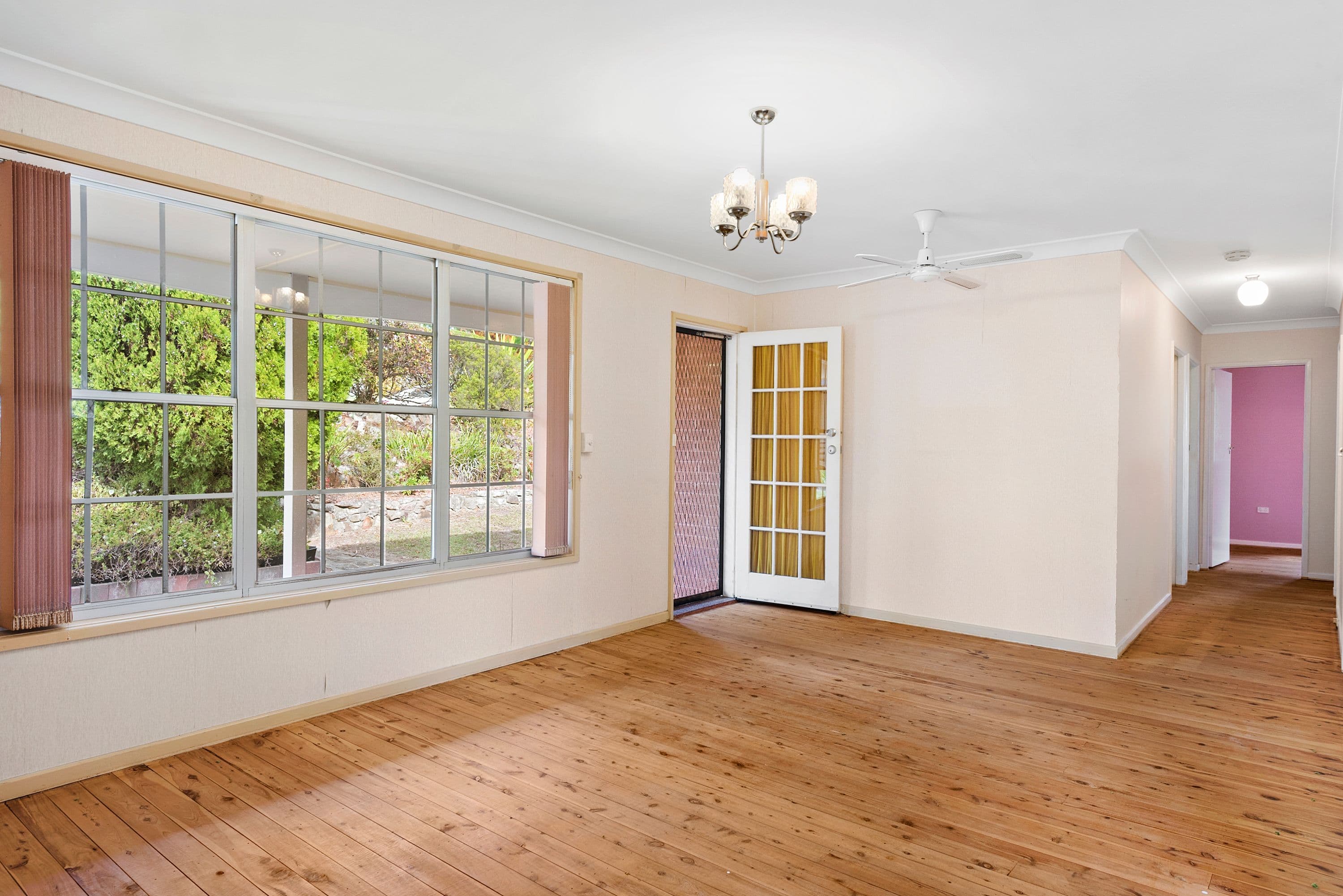 21 Waddell Crescent, Hornsby Heights - Thumbnail 4