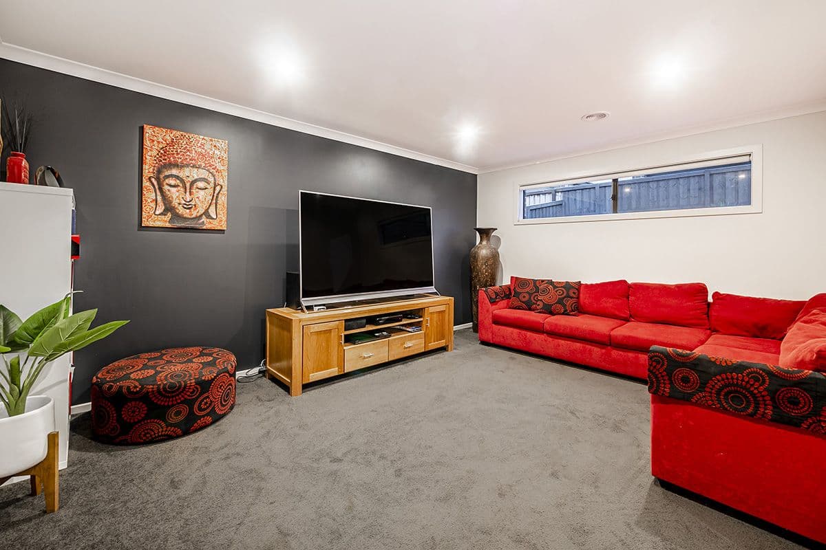 35 Viewbright Road, Clyde North VIC 3978, Clyde North - Thumbnail 7