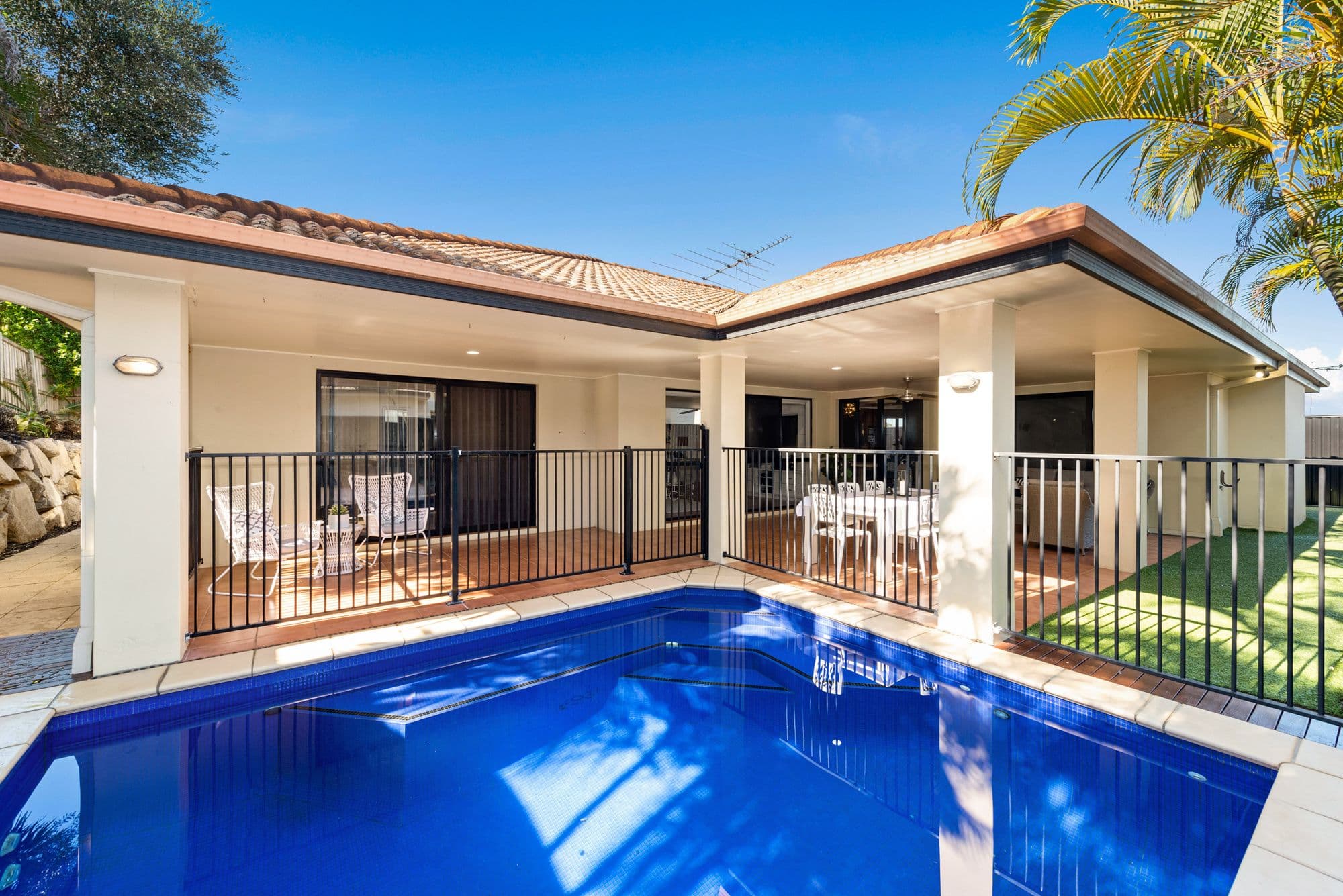 6 Pacific Close, Carindale QLD 4152, Carindale - Thumbnail 5