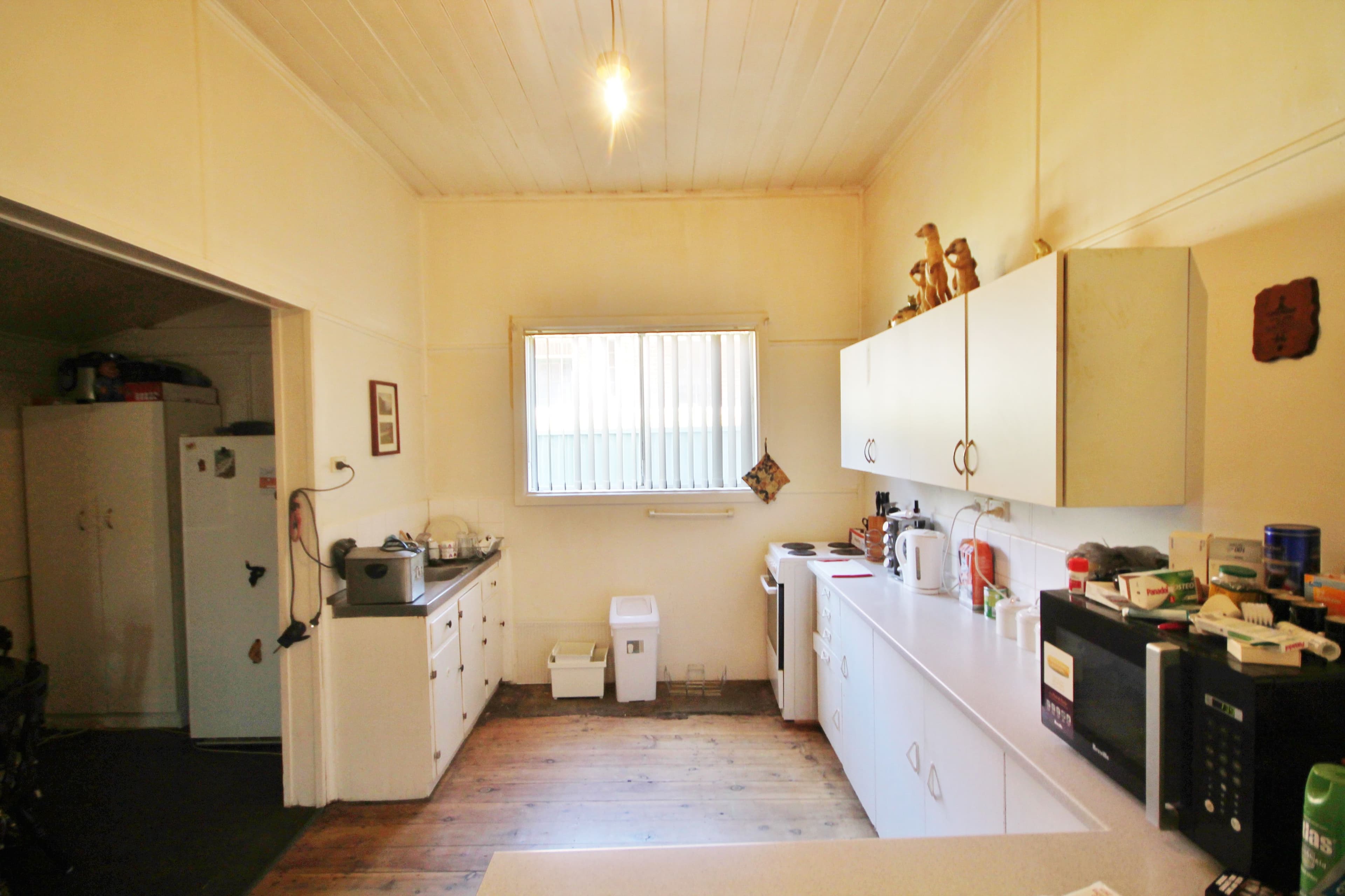 18 Yass Street, Young - Thumbnail 5