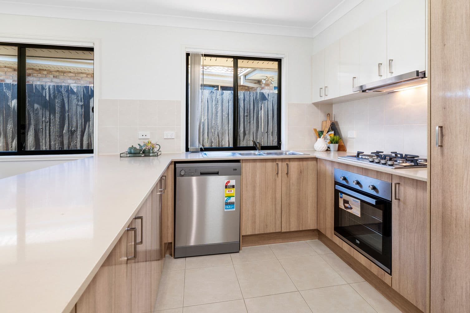 8 Charles Avenue, Pimpama QLD 4209, Pimpama - Thumbnail 2