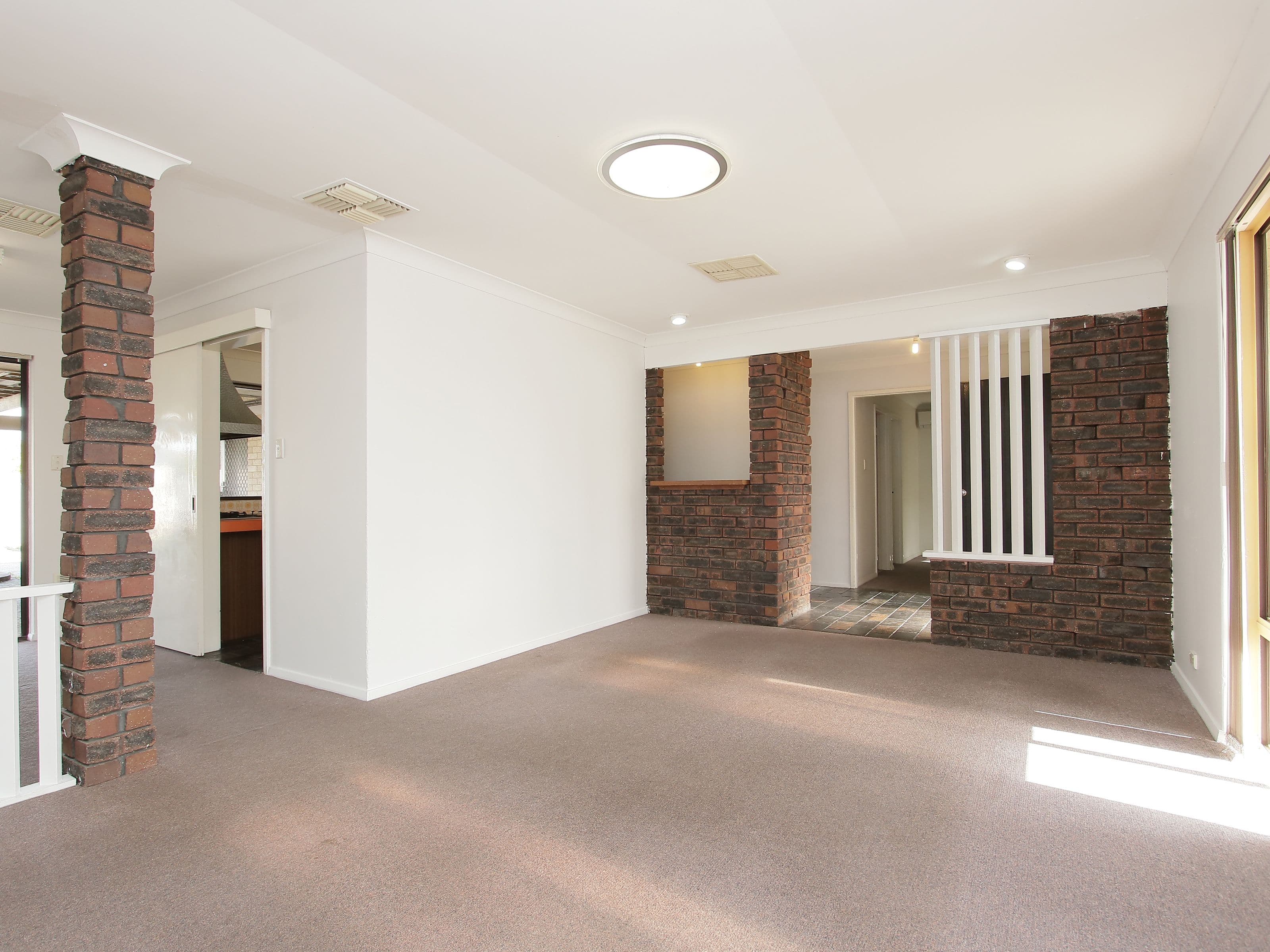 28 Narcissus Avenue, Parkwood WA 6147, Parkwood - Thumbnail 3