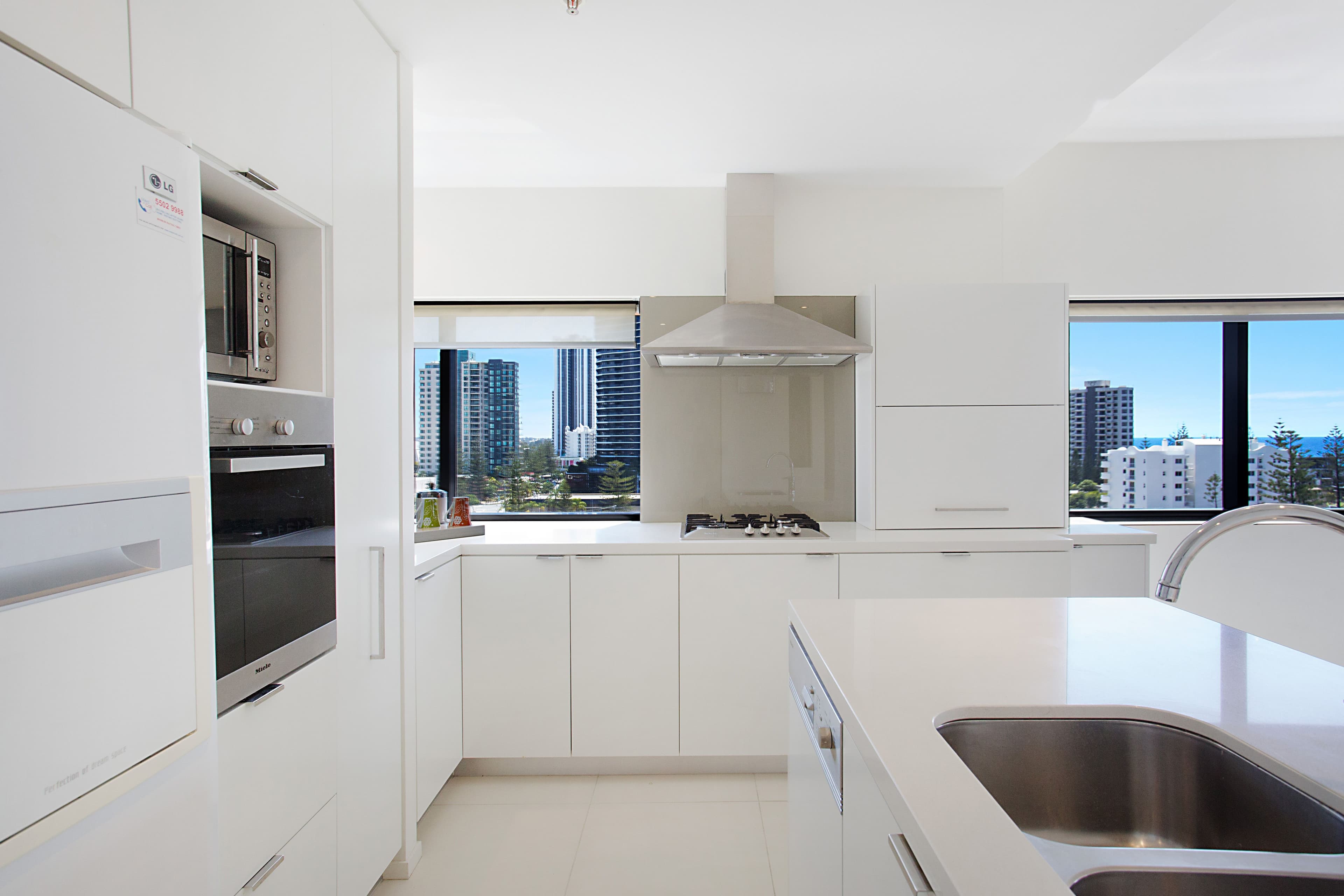 801 'Ultra' 14 George Avenue, Broadbeach QLD 4218, Broadbeach - Thumbnail 3