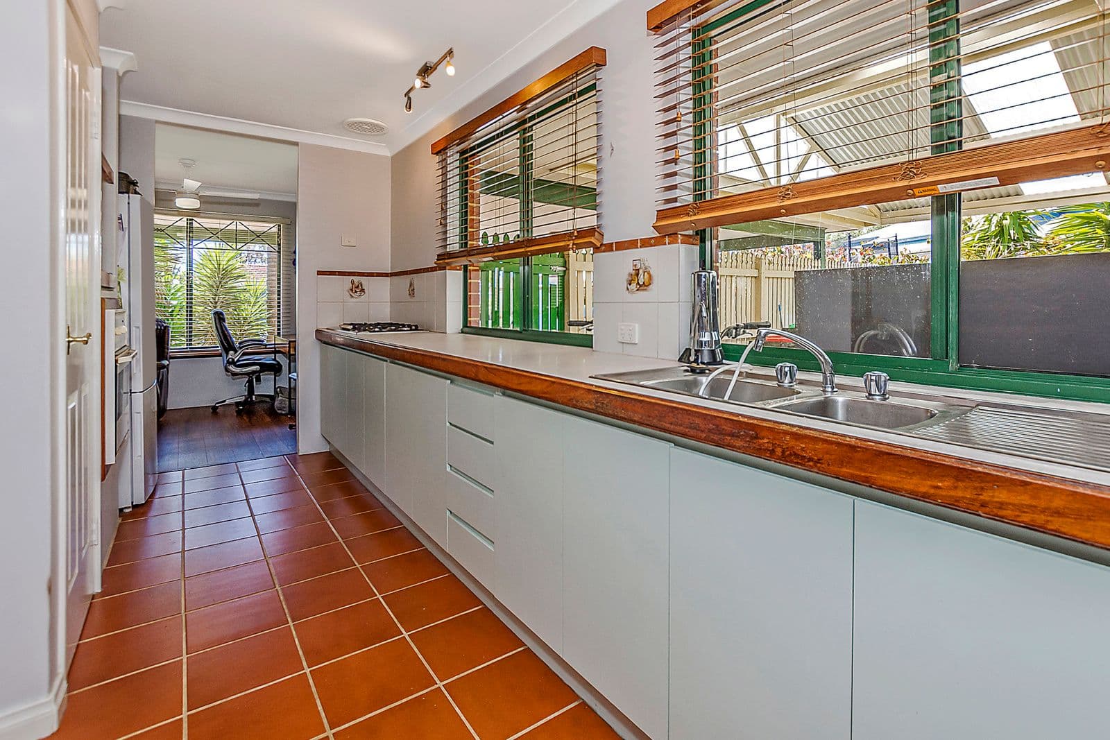 12 Piombino View, Secret Harbour WA 6173, Secret Harbour - Thumbnail 5