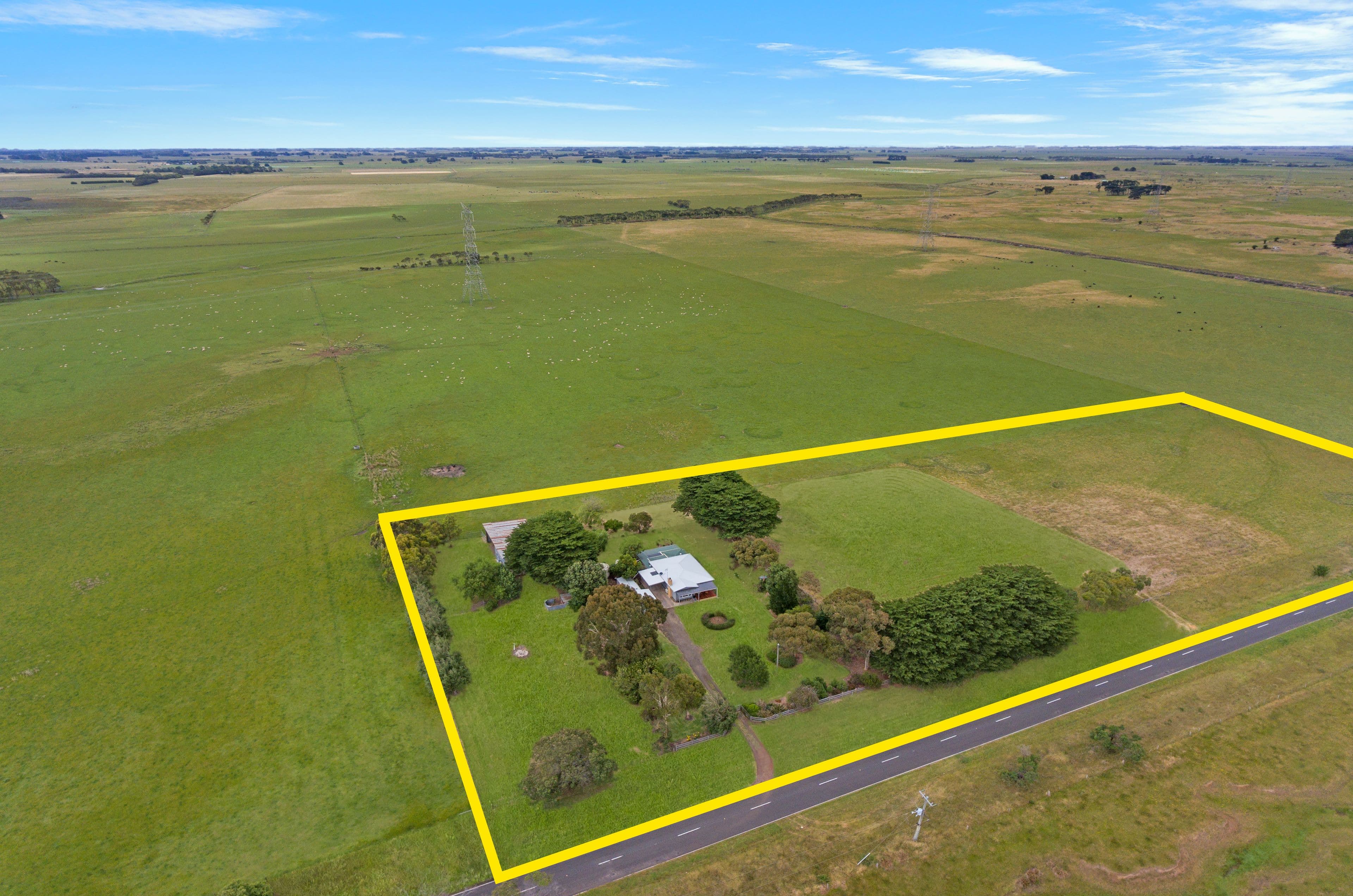 1231 Woolsthorpe-Heywood Road, Willatook VIC 3283, Willatook - Thumbnail 2