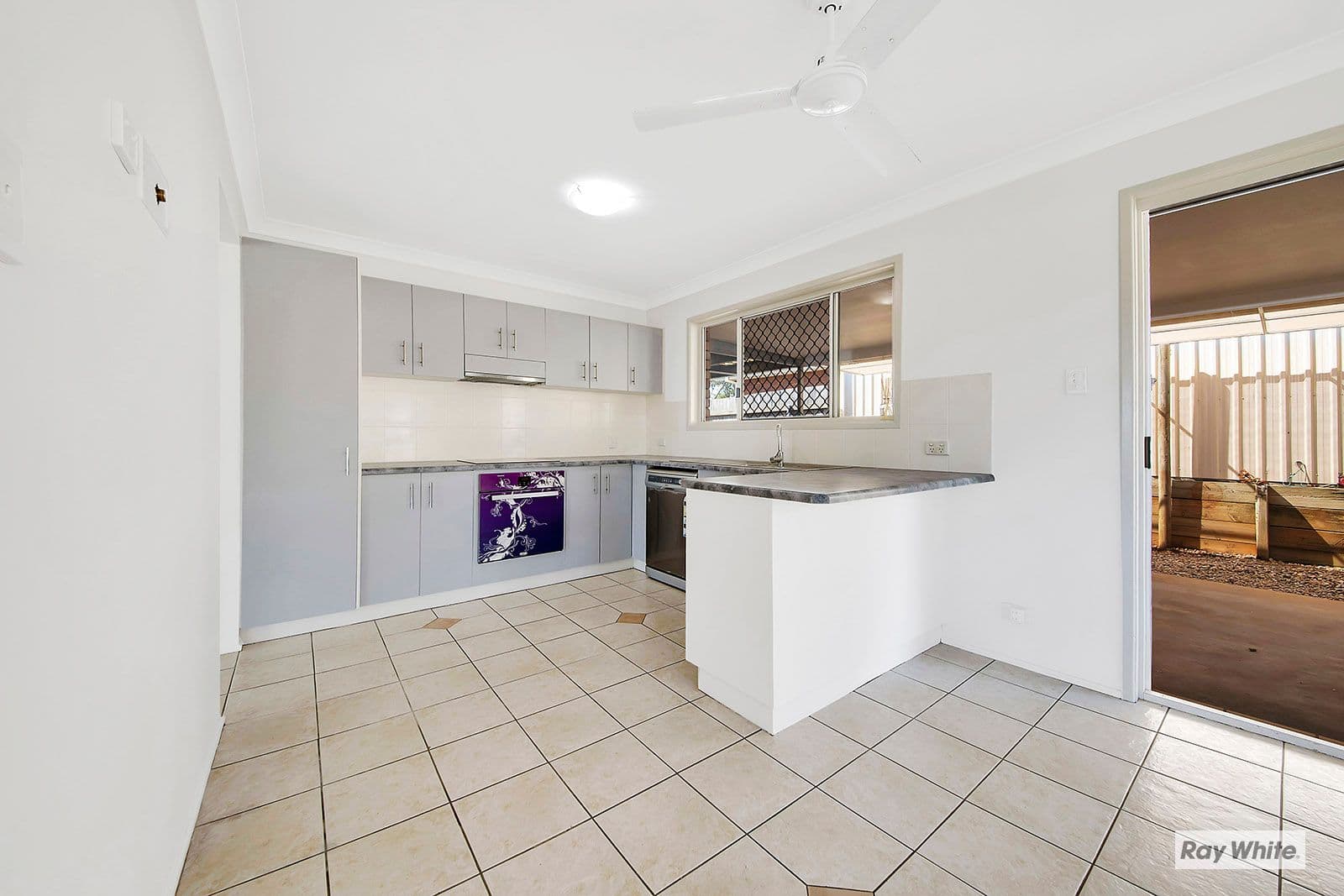 11 Benowa Drive, Taranganba QLD 4703, Taranganba - Thumbnail 5
