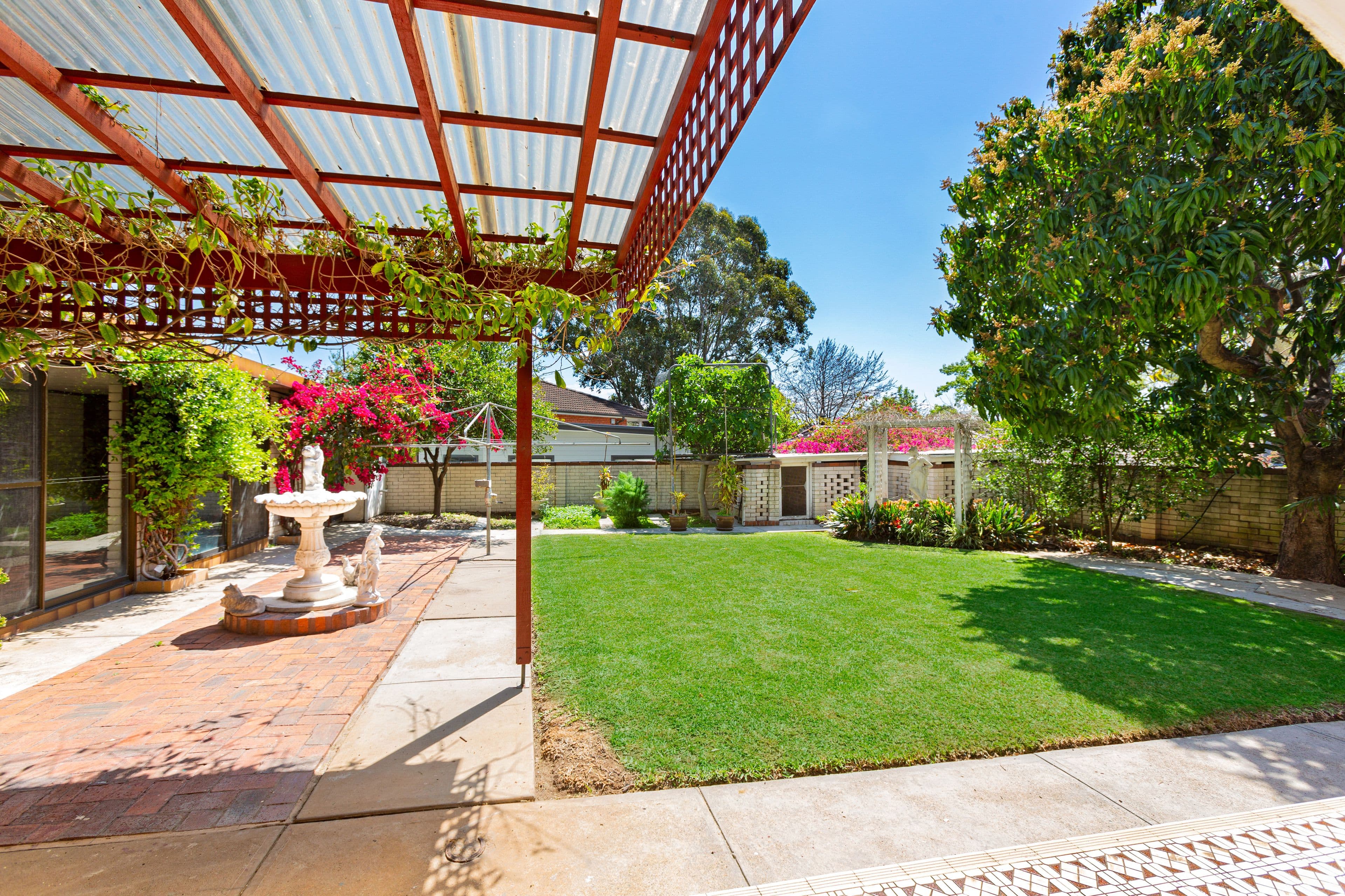 16 Langdon Road, Baulkham Hills - Thumbnail 5