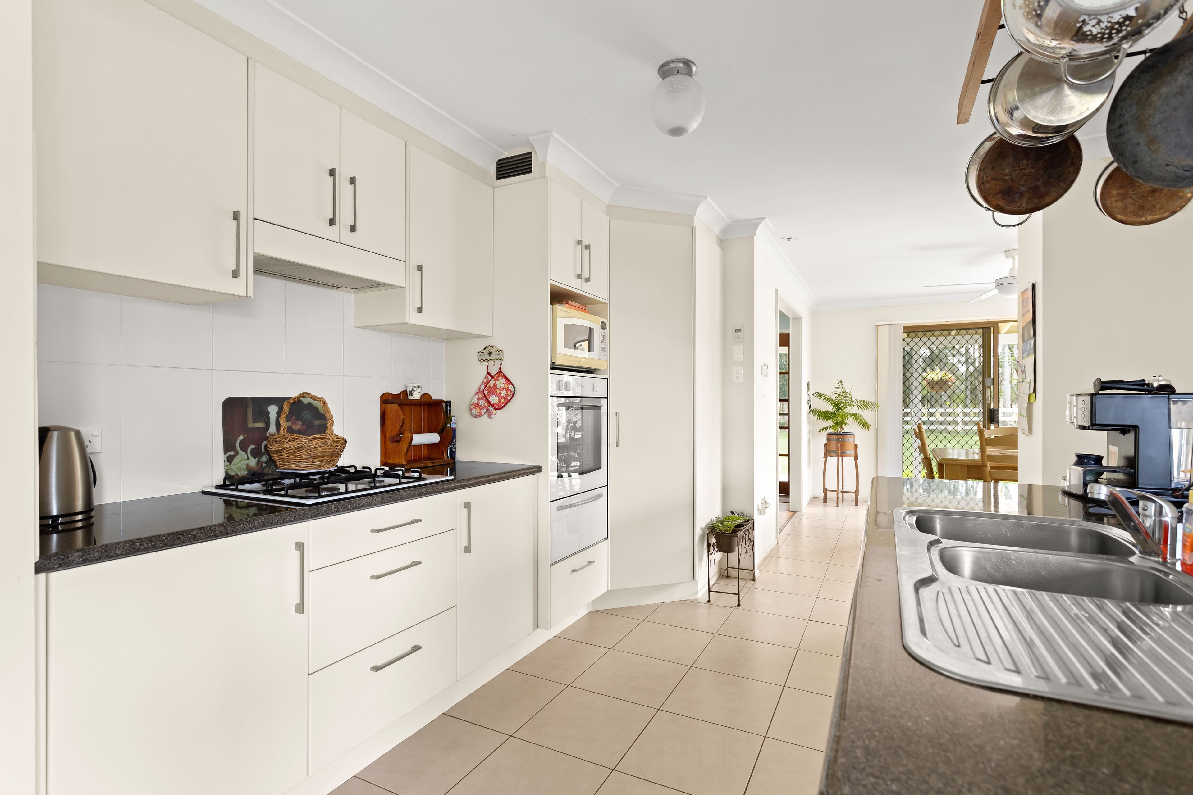 10 Narrung Place, Oxley Island NSW 2430, Oxley Island - Thumbnail 6