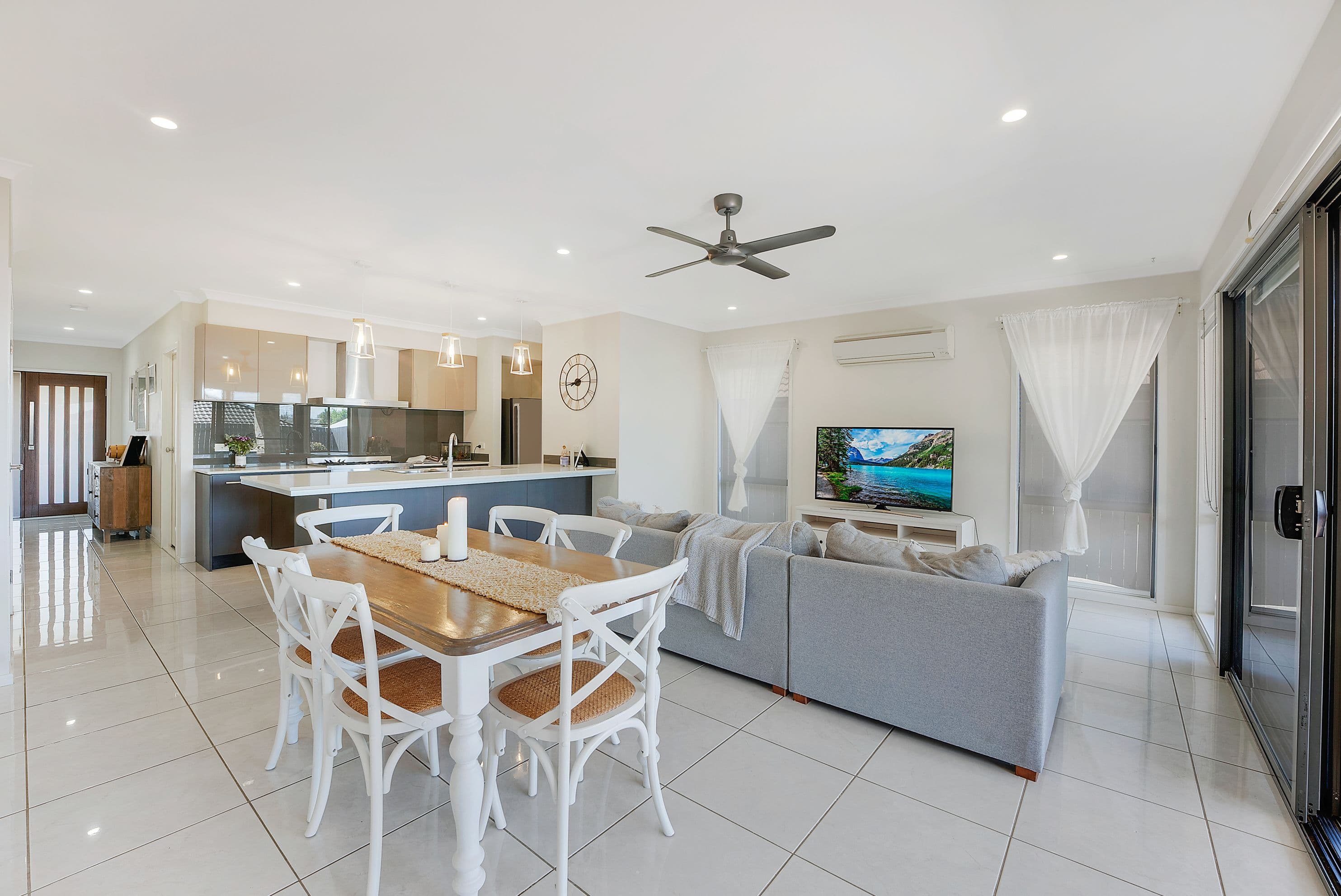 18 Kakadu Court, North Lakes QLD 4509, North Lakes - Thumbnail 2