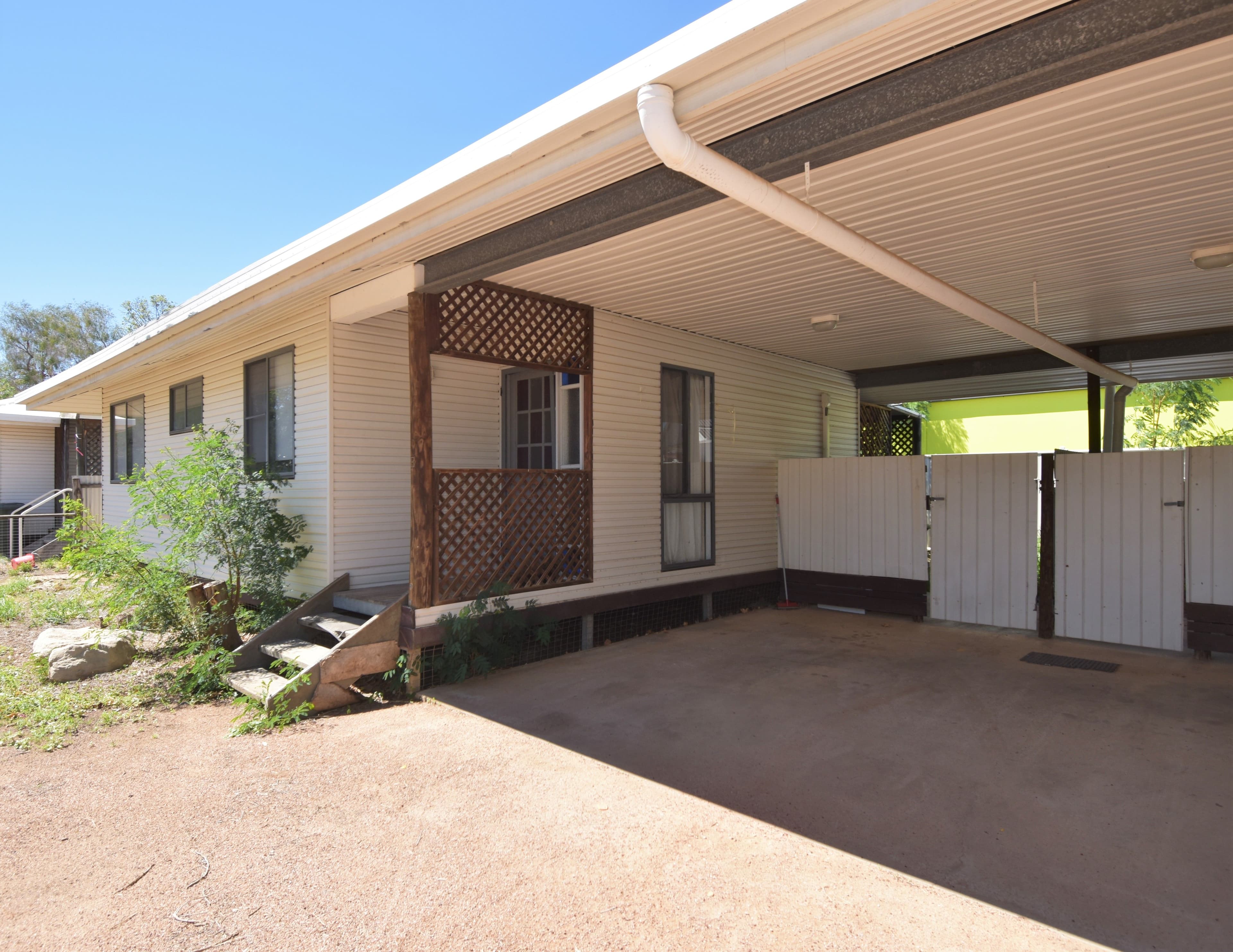 71 Cassowary Street, Longreach QLD 4730, Longreach - Thumbnail 3