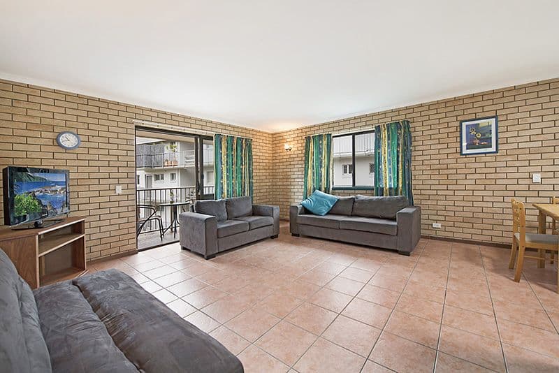 3 Orvieto Terrace, Kings Beach QLD 4551, Kings Beach - Thumbnail 3