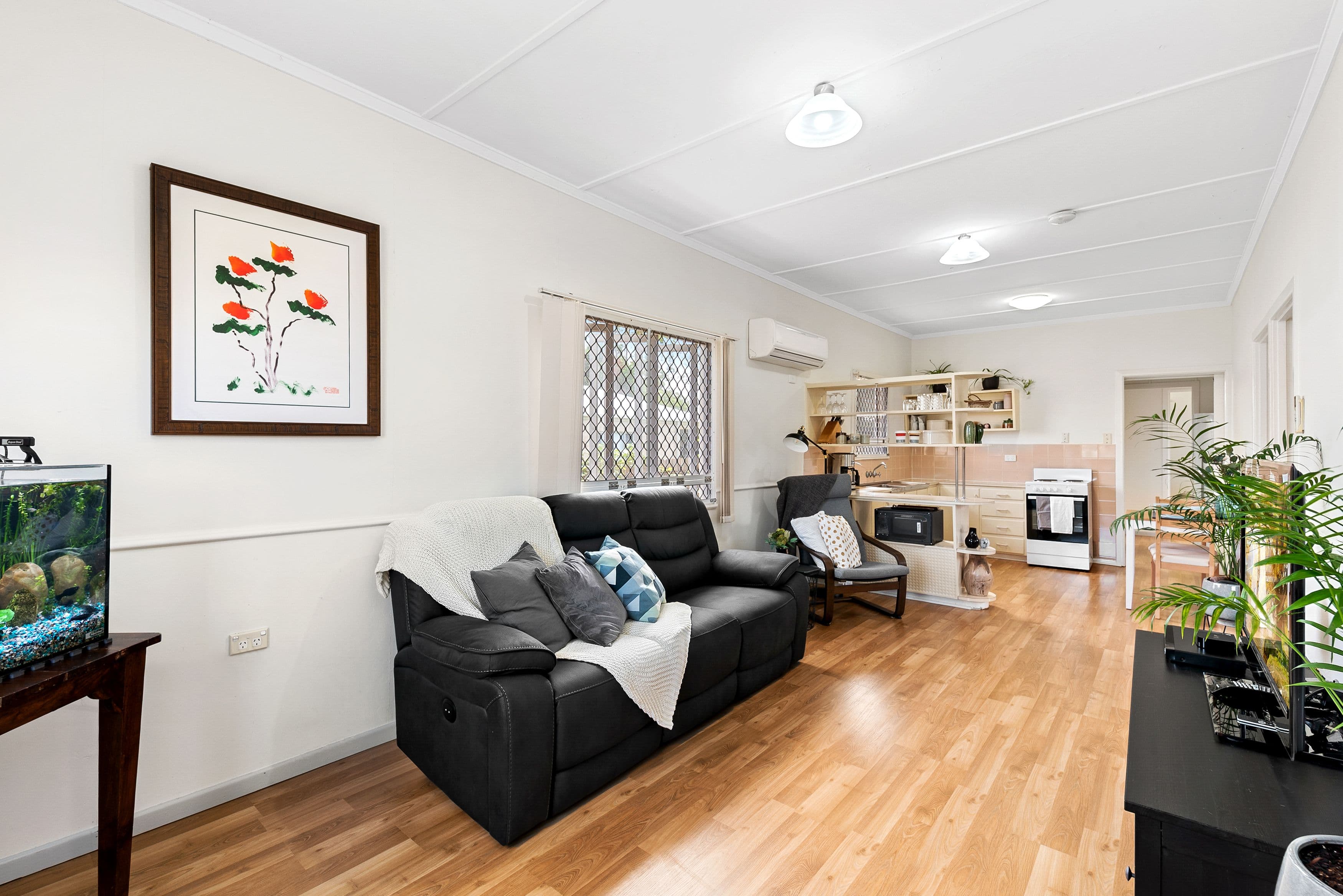 66 Collins Street, Woody Point QLD 4019, Woody Point - Thumbnail 4