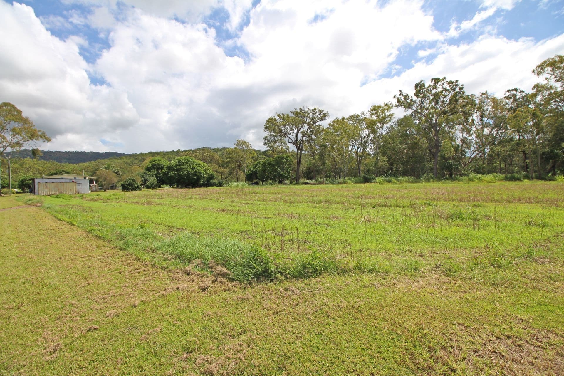 89806 Bruce Highway, Sarina QLD 4737, Sarina - Thumbnail 7