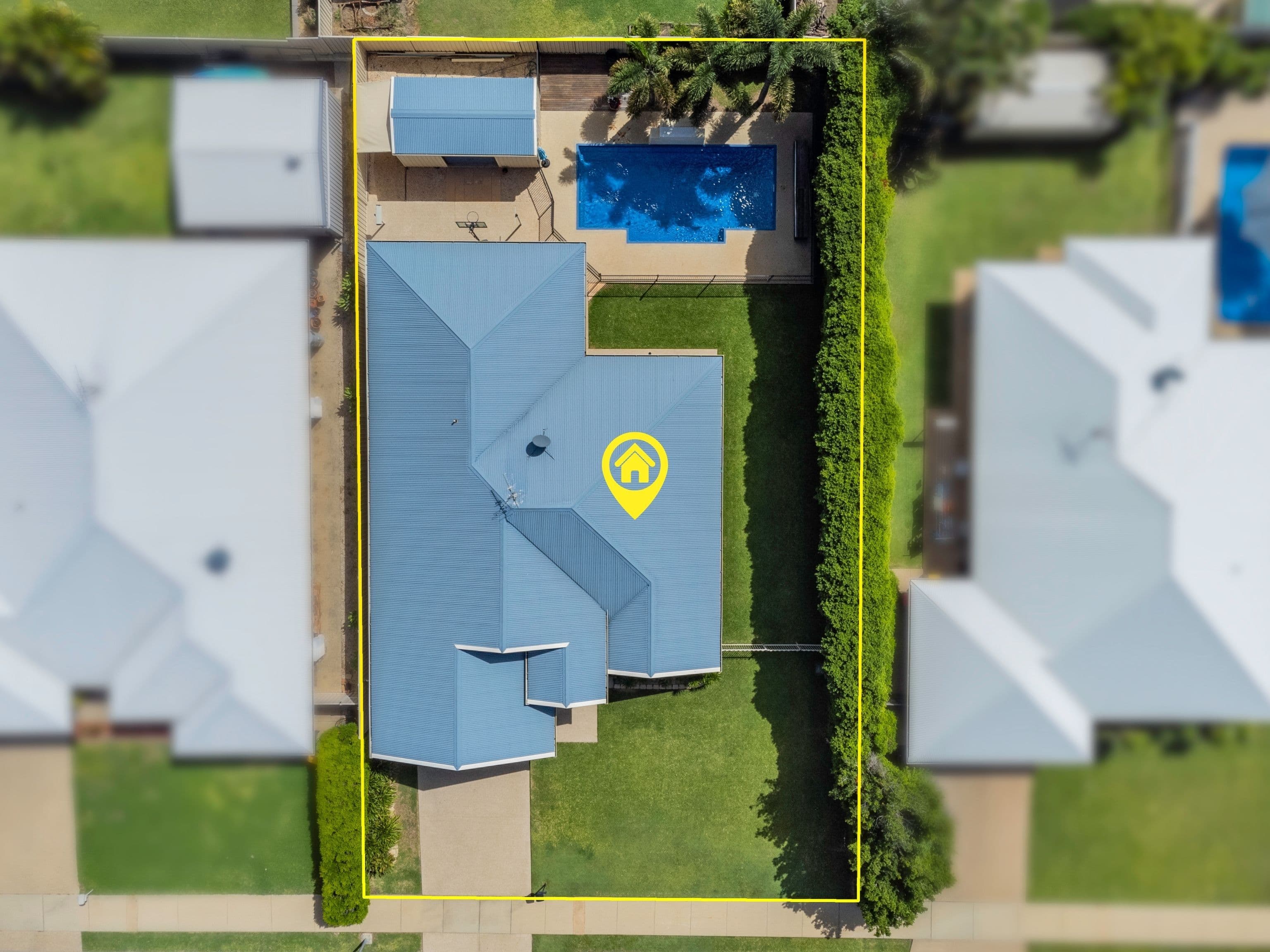 9 Coldstream Sreet, Emerald QLD 4720, Emerald - Thumbnail 2