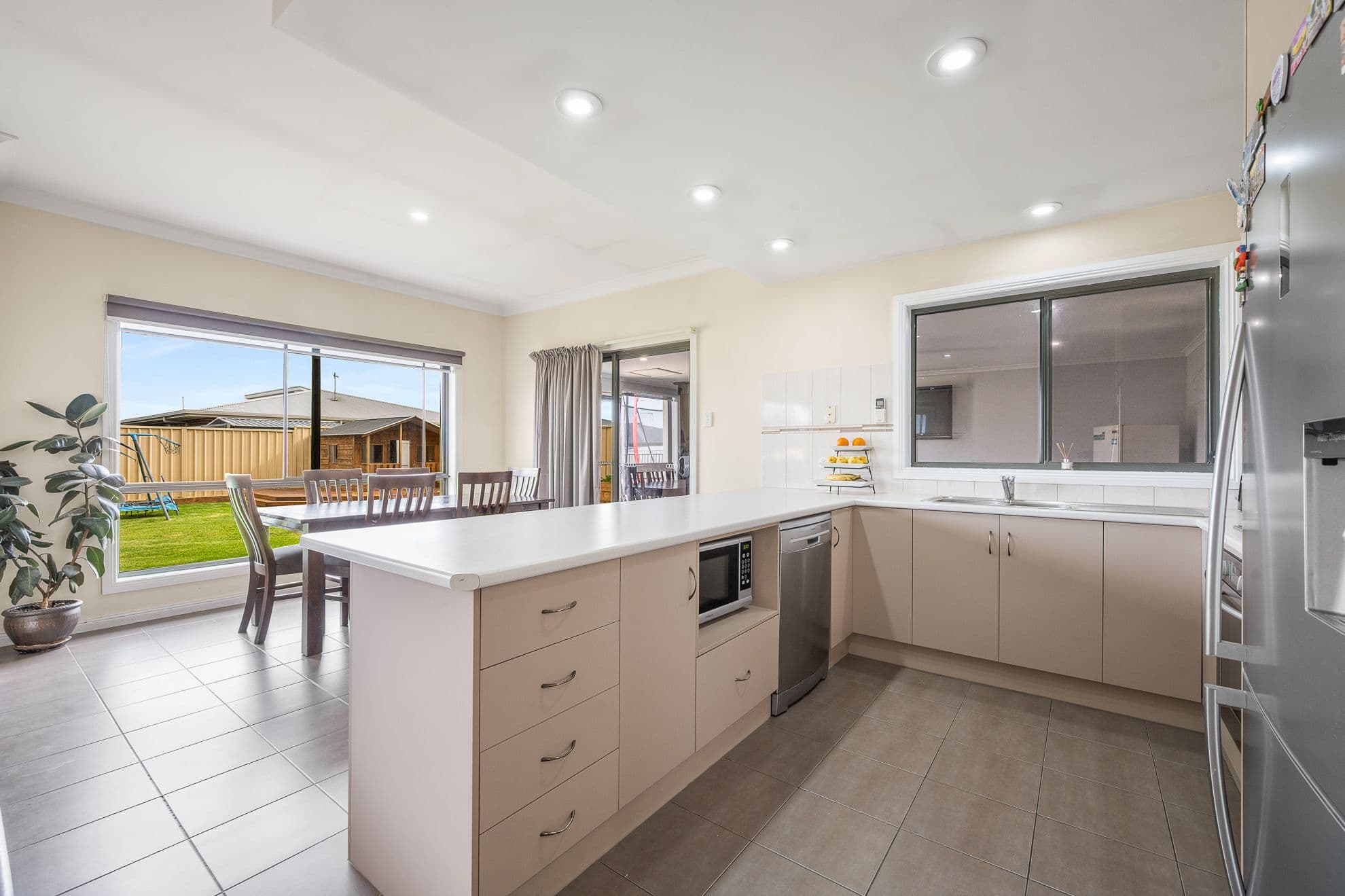 47 Willow Avenue, Mount Gambier SA 5290, Mount Gambier - Thumbnail 2