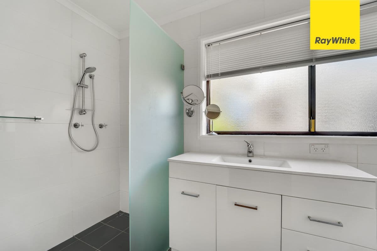 106 Streeton Drive, Rivett ACT 2611, Rivett - Thumbnail 6
