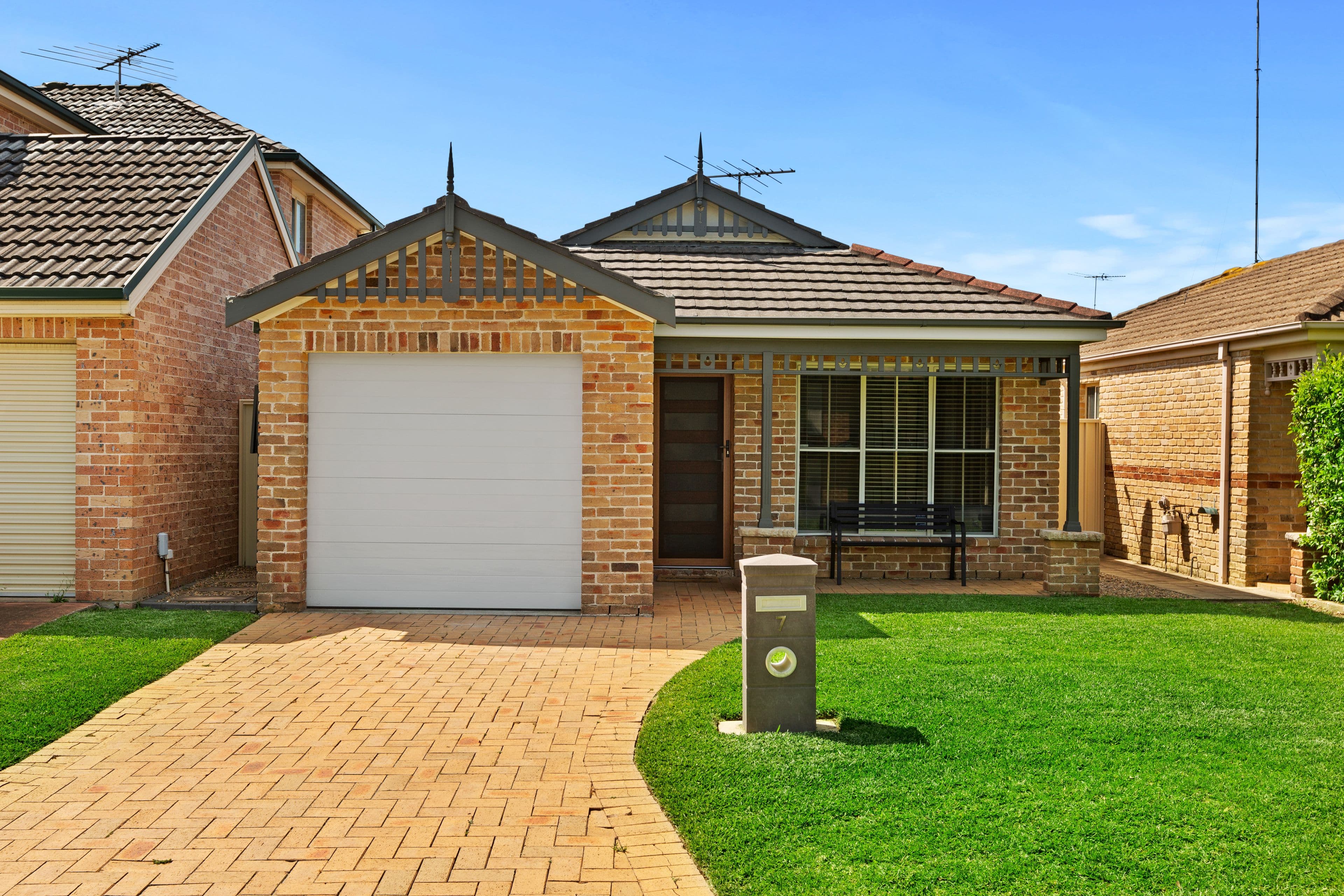 7 Arbour Grove, Quakers Hill NSW 2763, Quakers Hill - Image 1