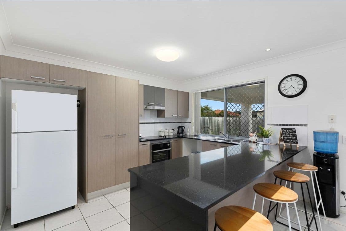 34 Endeavour Way, Eli Waters QLD 4655, Eli Waters - Thumbnail 3