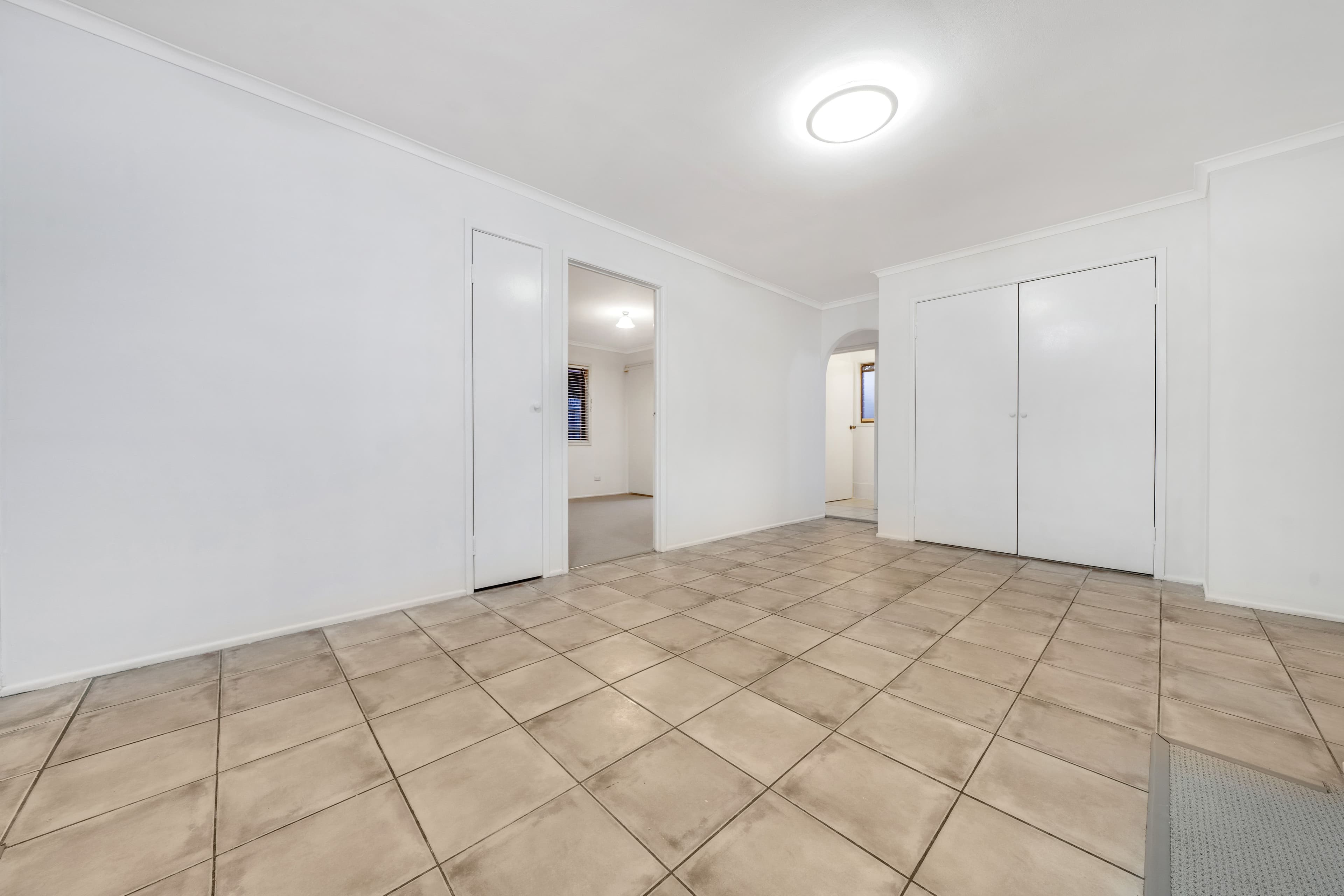 10 Mendip Street, Rochedale South QLD 4123, Rochedale South - Thumbnail 5