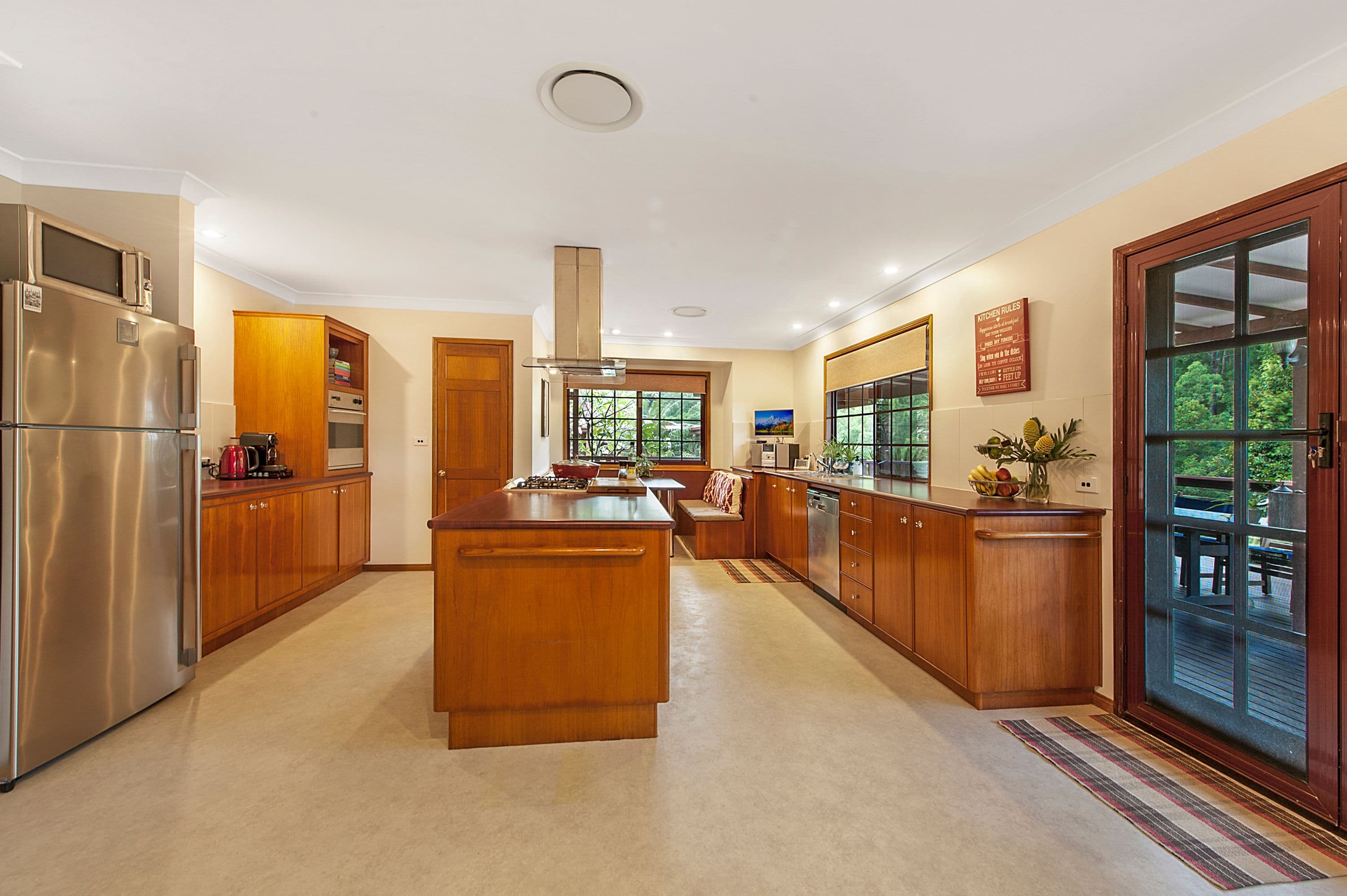 74 Sunvalley Court, Guanaba QLD 4210, Guanaba - Thumbnail 5
