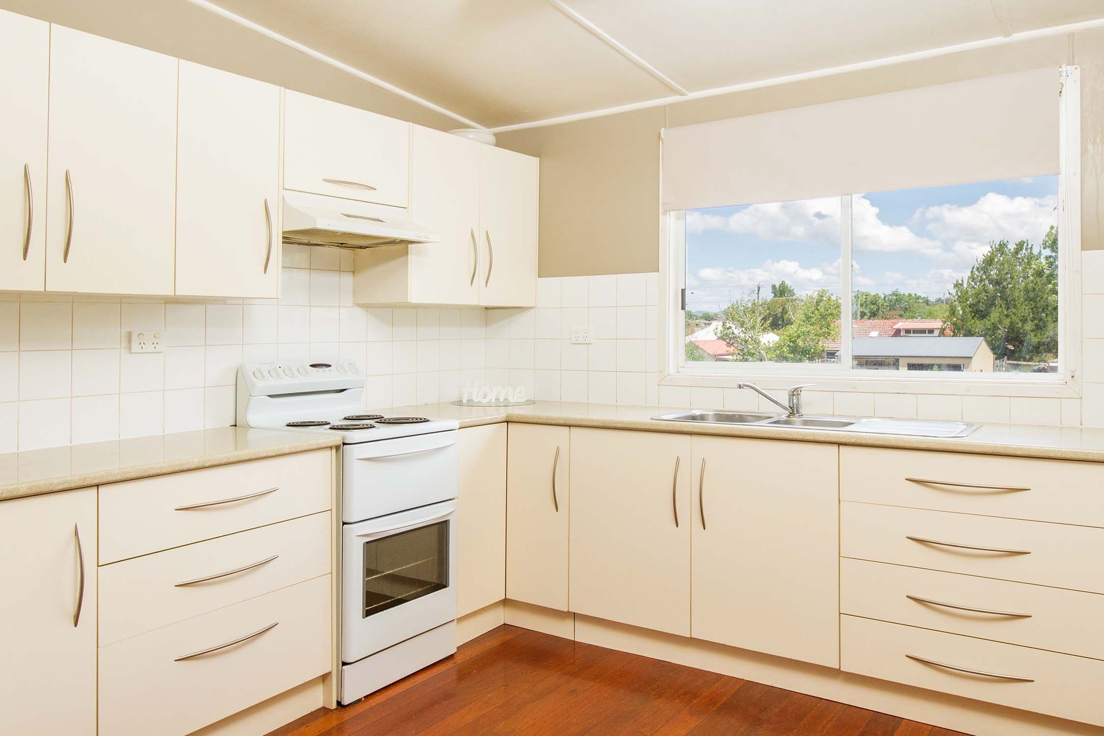 15 Gregson Street, Gloucester - Thumbnail 2
