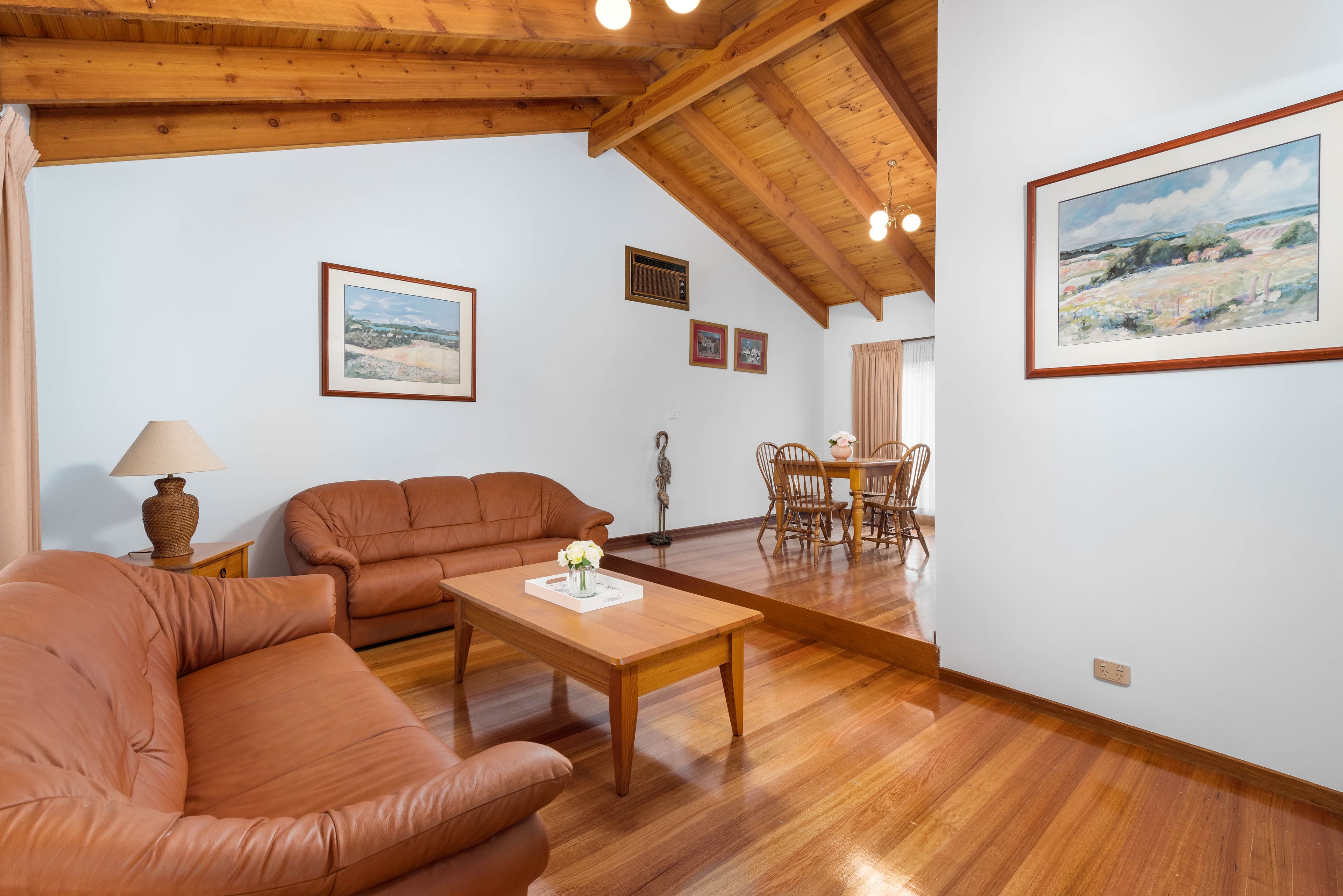 34 Hurlstone Crescent, Mill Park VIC 3082, Mill Park - Thumbnail 2