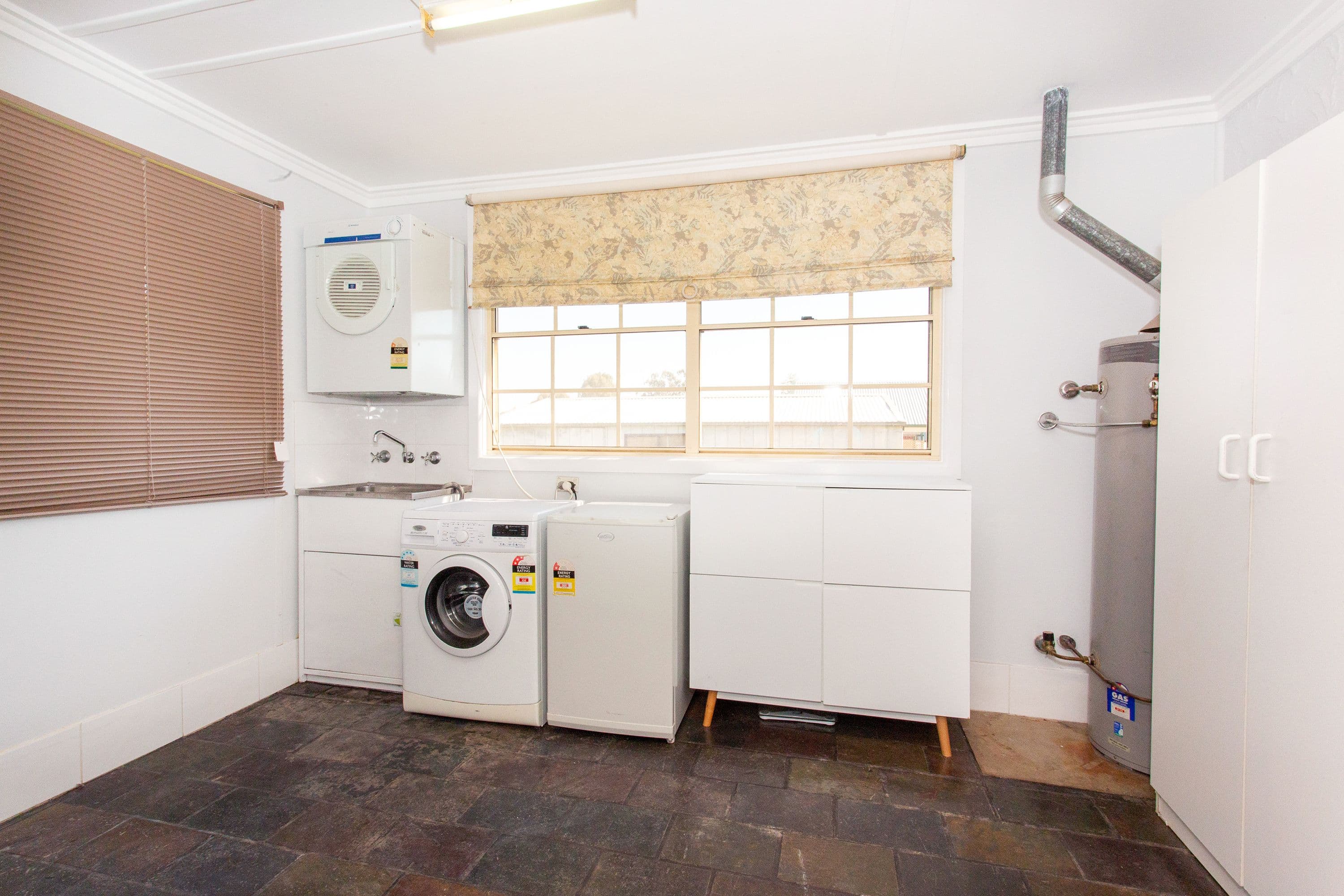 50 Brisbane Avenue, Cowra - Thumbnail 8