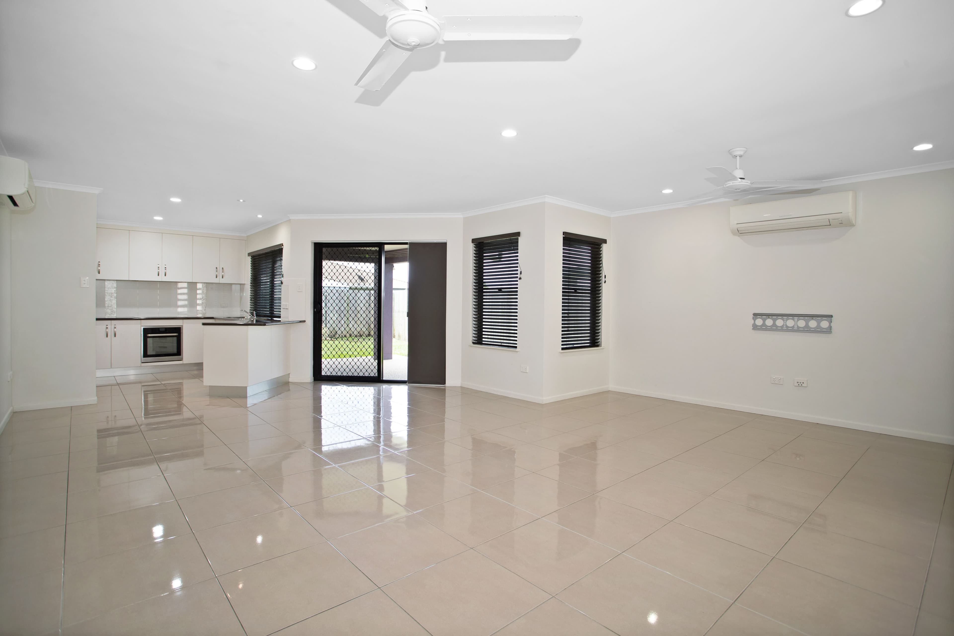 18 Salisbury Place, Ooralea QLD 4740, Ooralea - Thumbnail 3
