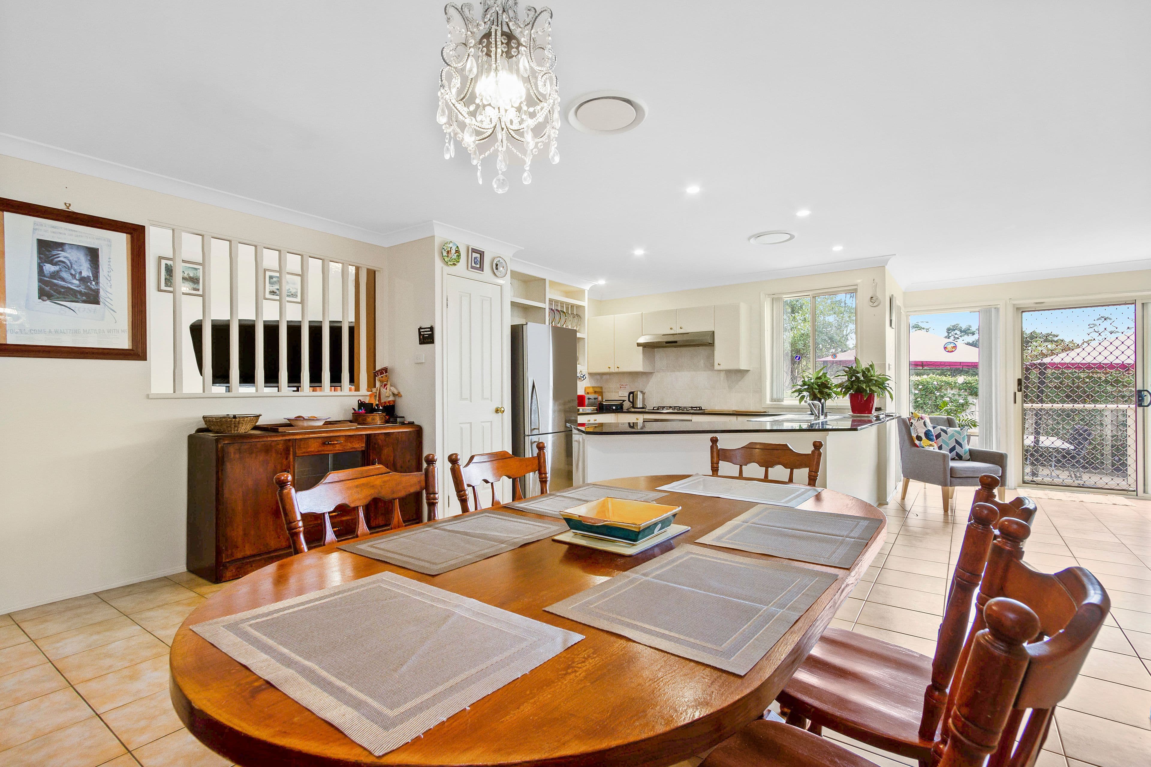 8 Henry Place, Long Beach - Thumbnail 4