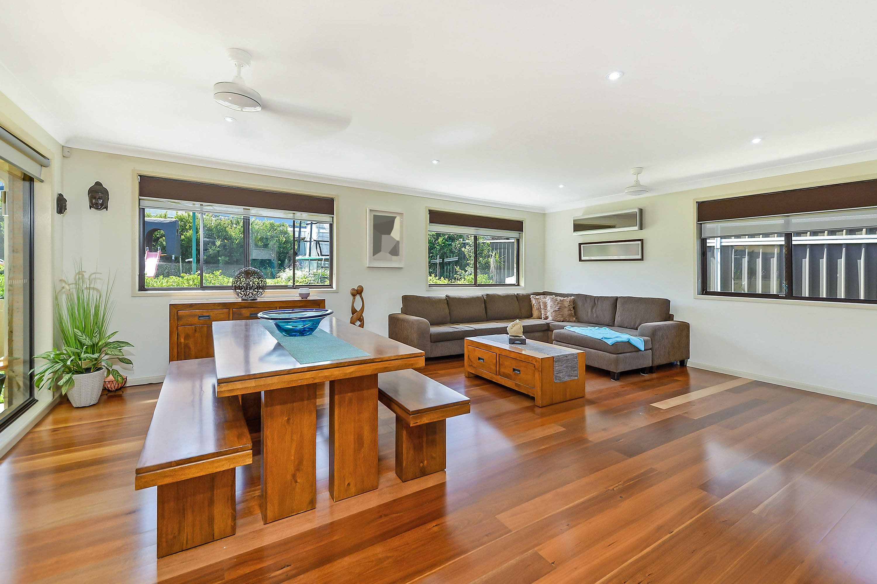 22 Endeavour Road, Georges Hall - Image 1