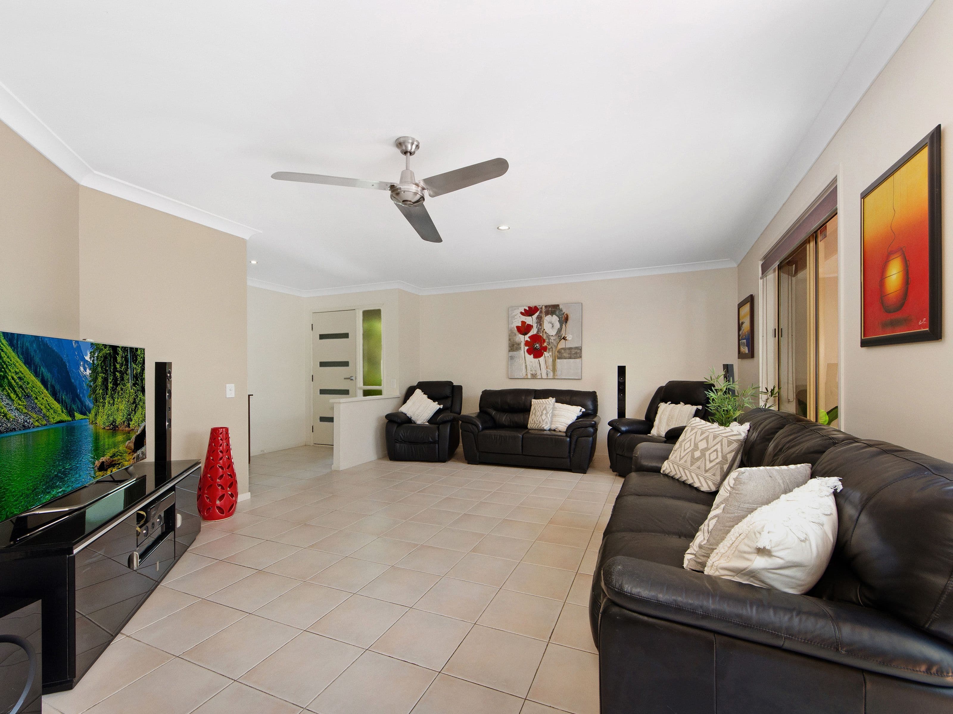 26 Urangan Court, Helensvale QLD 4212, Helensvale - Thumbnail 8