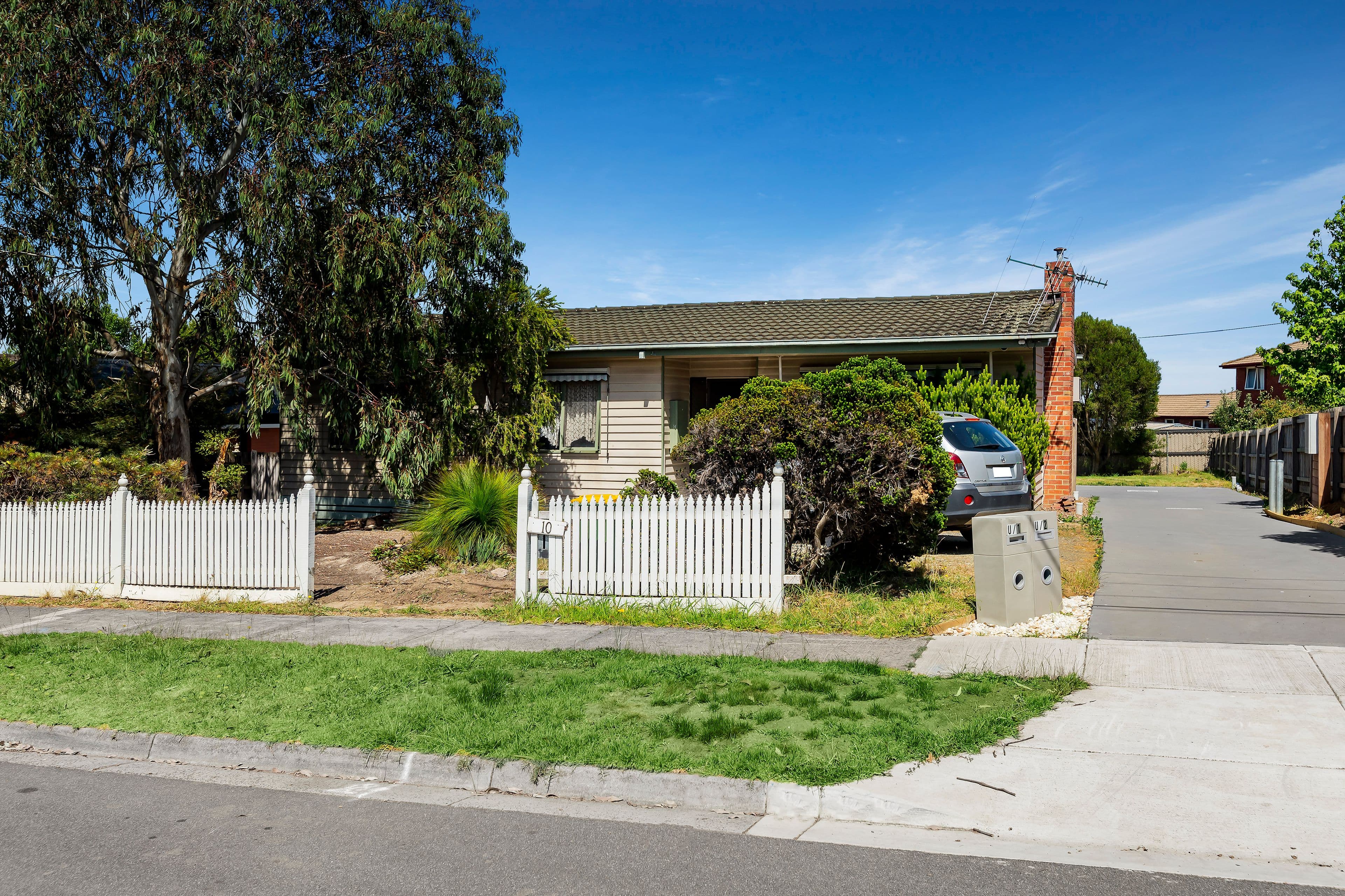 10 Bunnett Road, Knoxfield VIC 3180, Knoxfield - Image 1