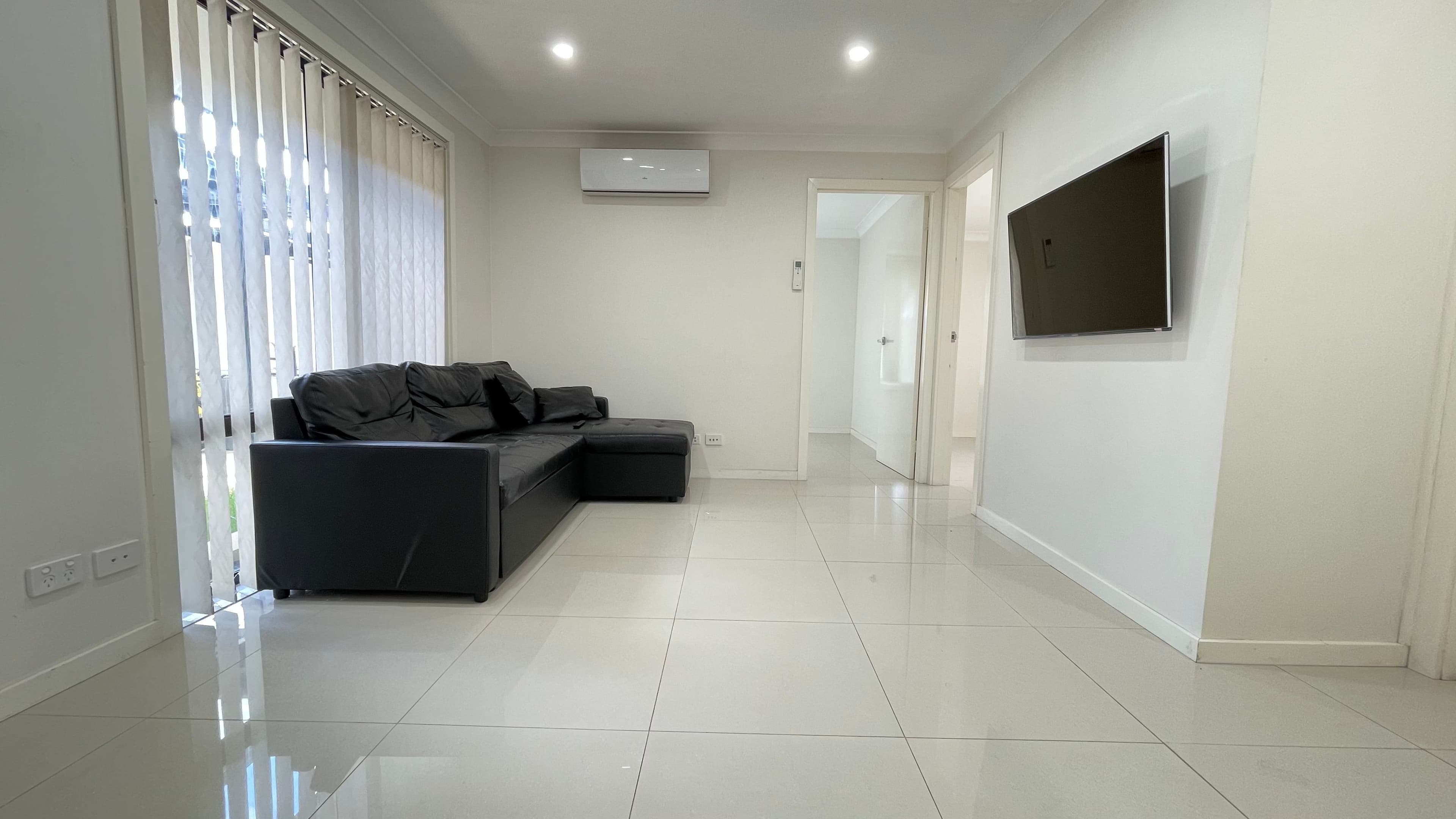 14a Tripoli Road, Fairfield NSW 2165, Fairfield - Thumbnail 2