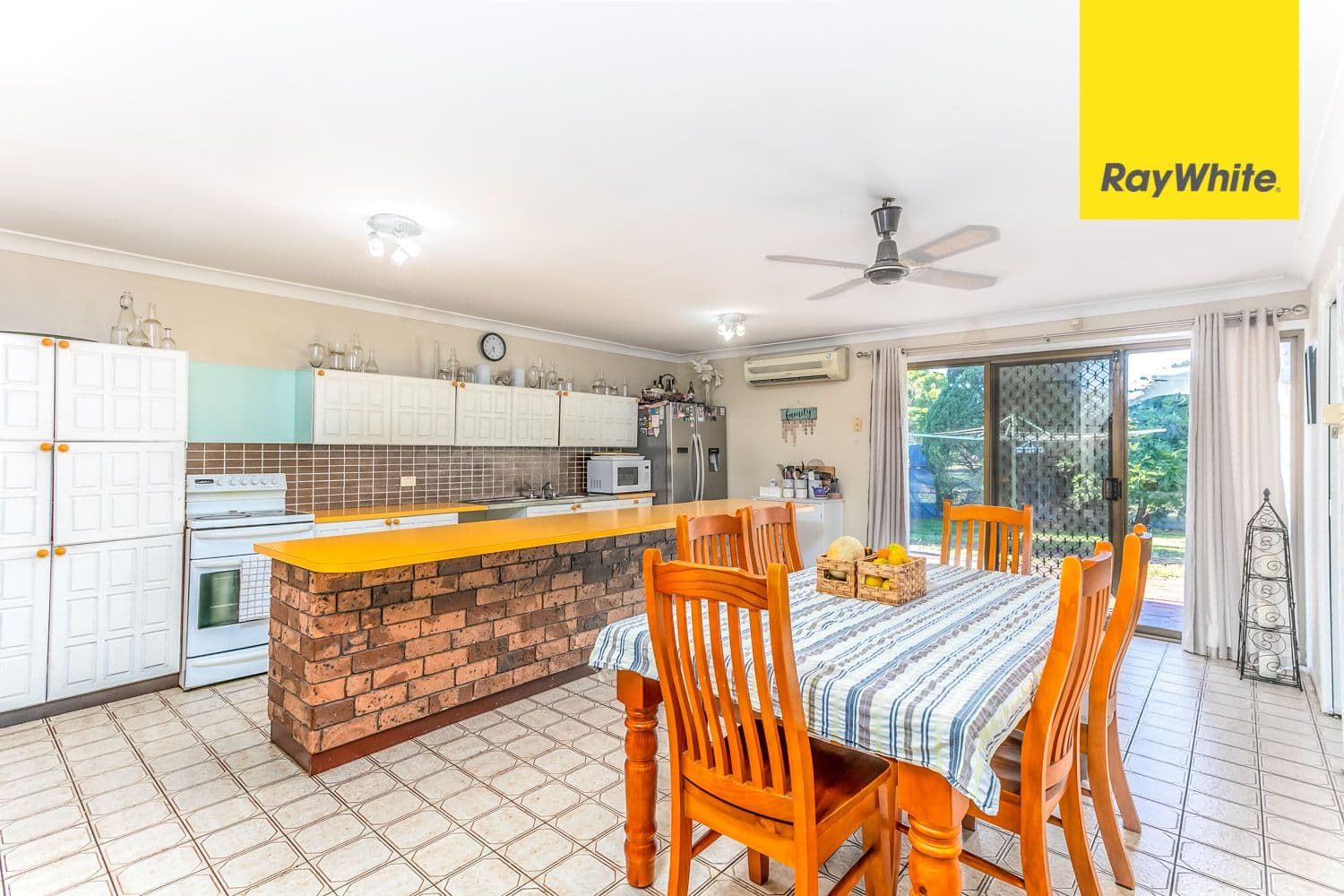 7 Bradman Avenue, St Clair - Thumbnail 3