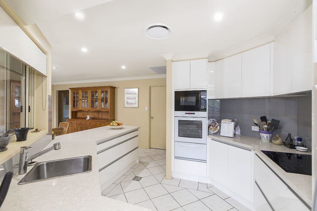 19 Peppertree Circuit, Toronto - Thumbnail 3