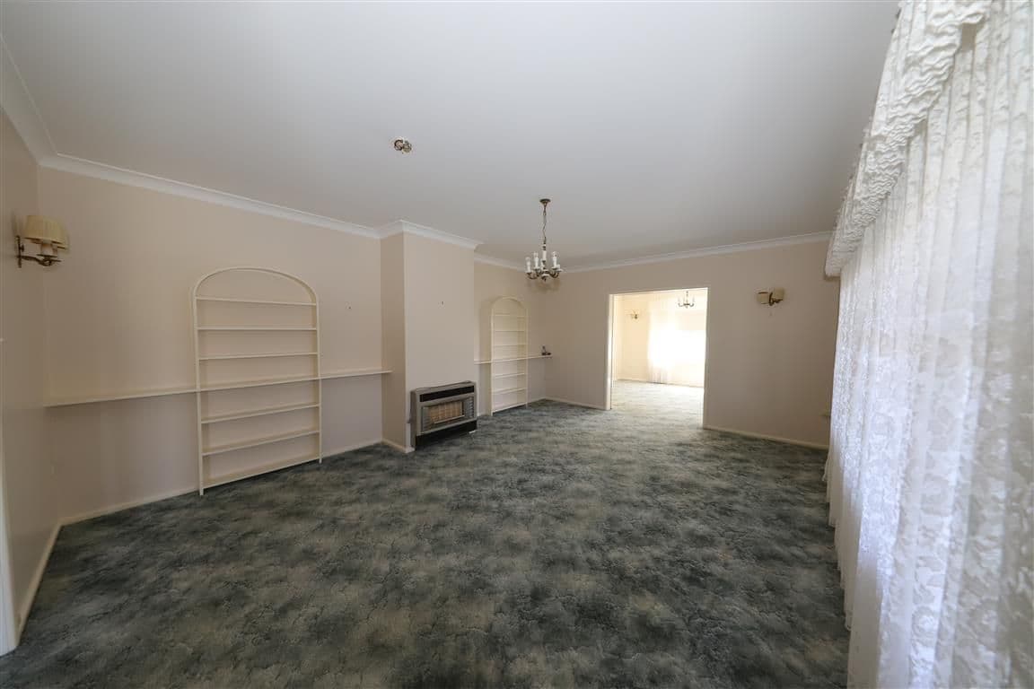 81 Lambie Street, Tumut NSW 2720, Tumut - Thumbnail 2
