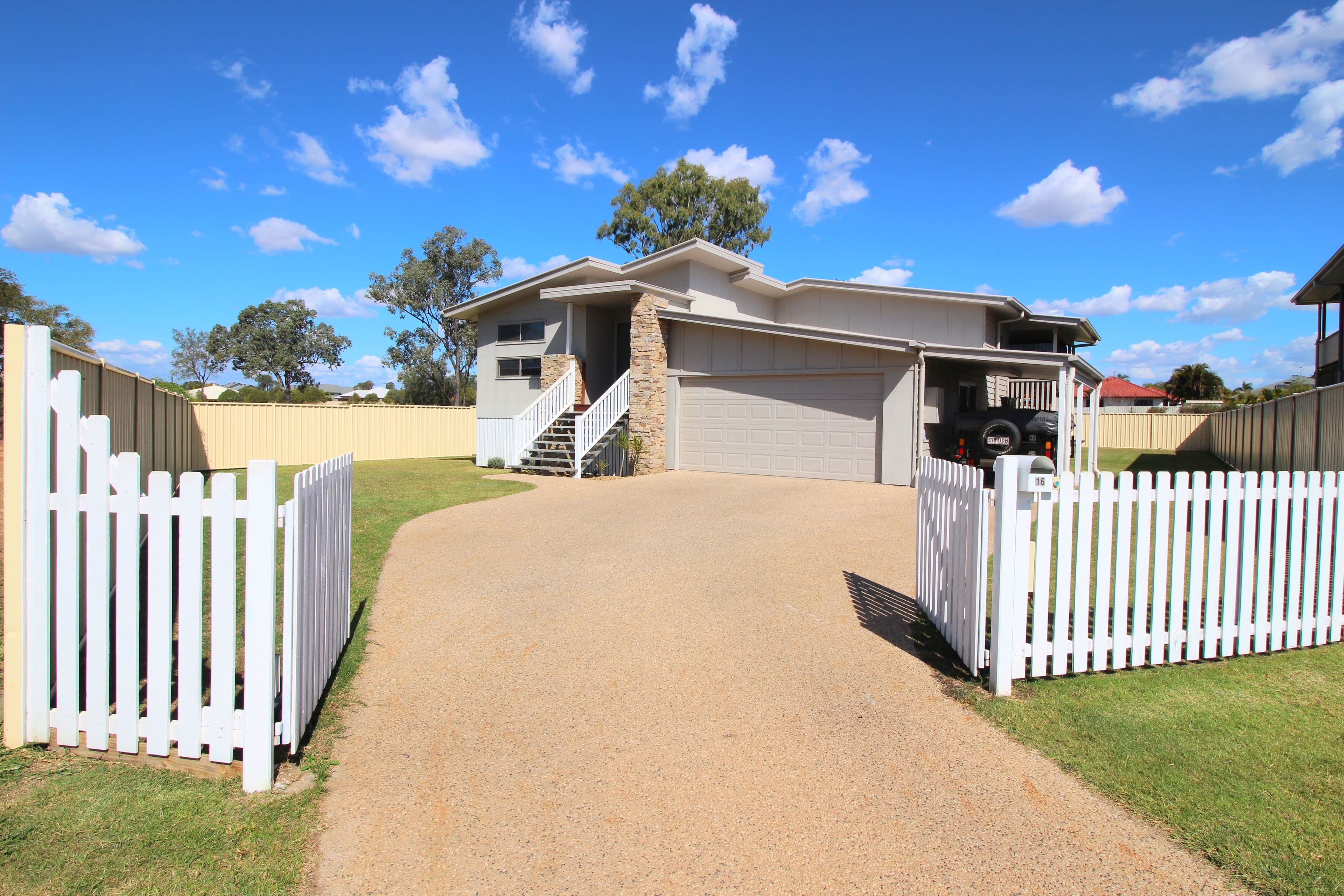 16 Ivers Place, Emerald QLD 4720, Emerald - Image 1